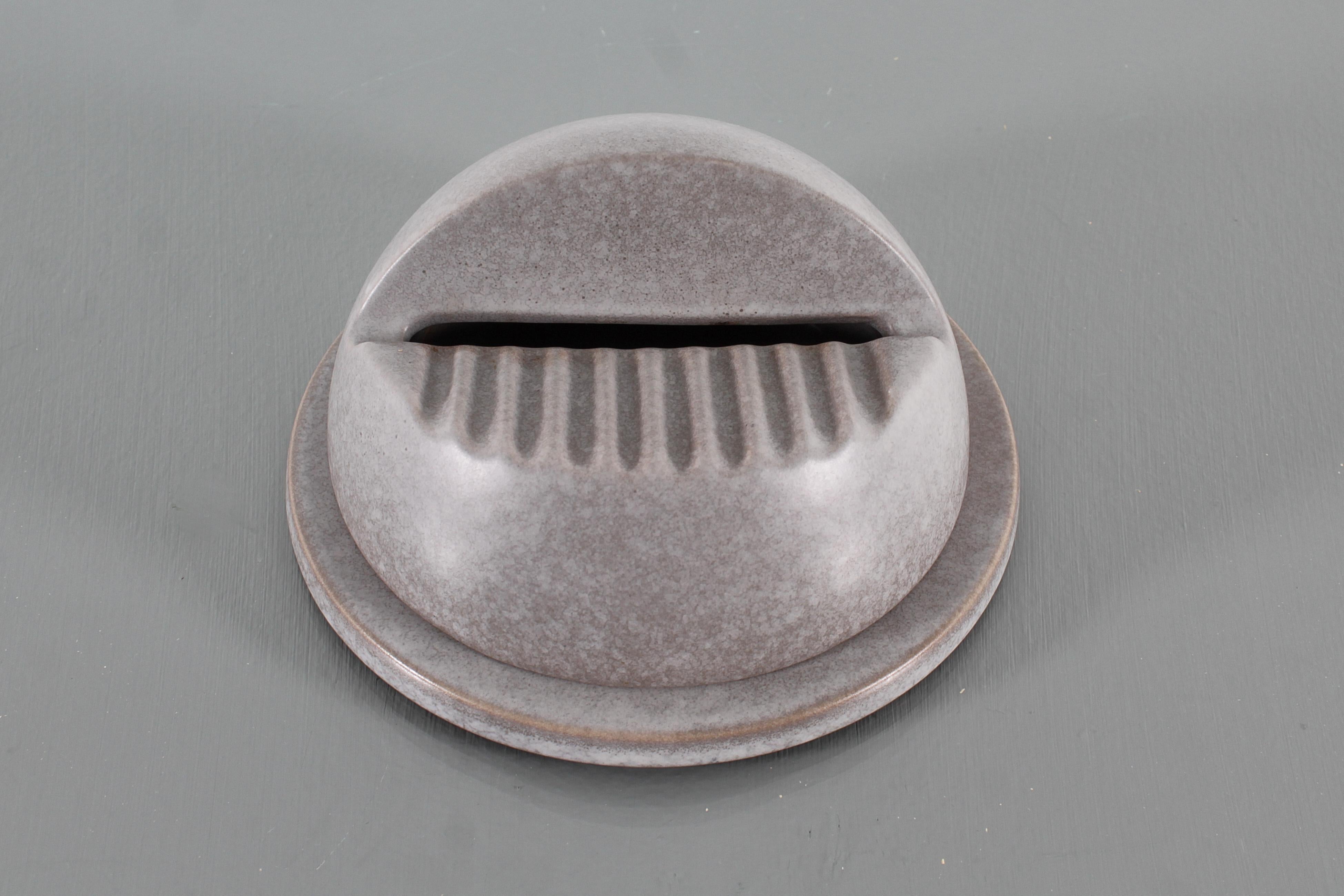 Mid-Century moderno Posacenere in ceramica stile A. Mangiarotti, metà secolo, anni '70, Italia in vendita