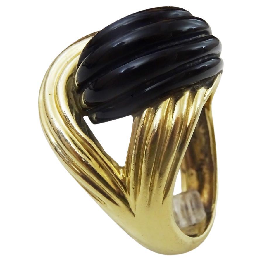 Mid Century Abstract Onyx and 14 karat Gold Ring For Sale
