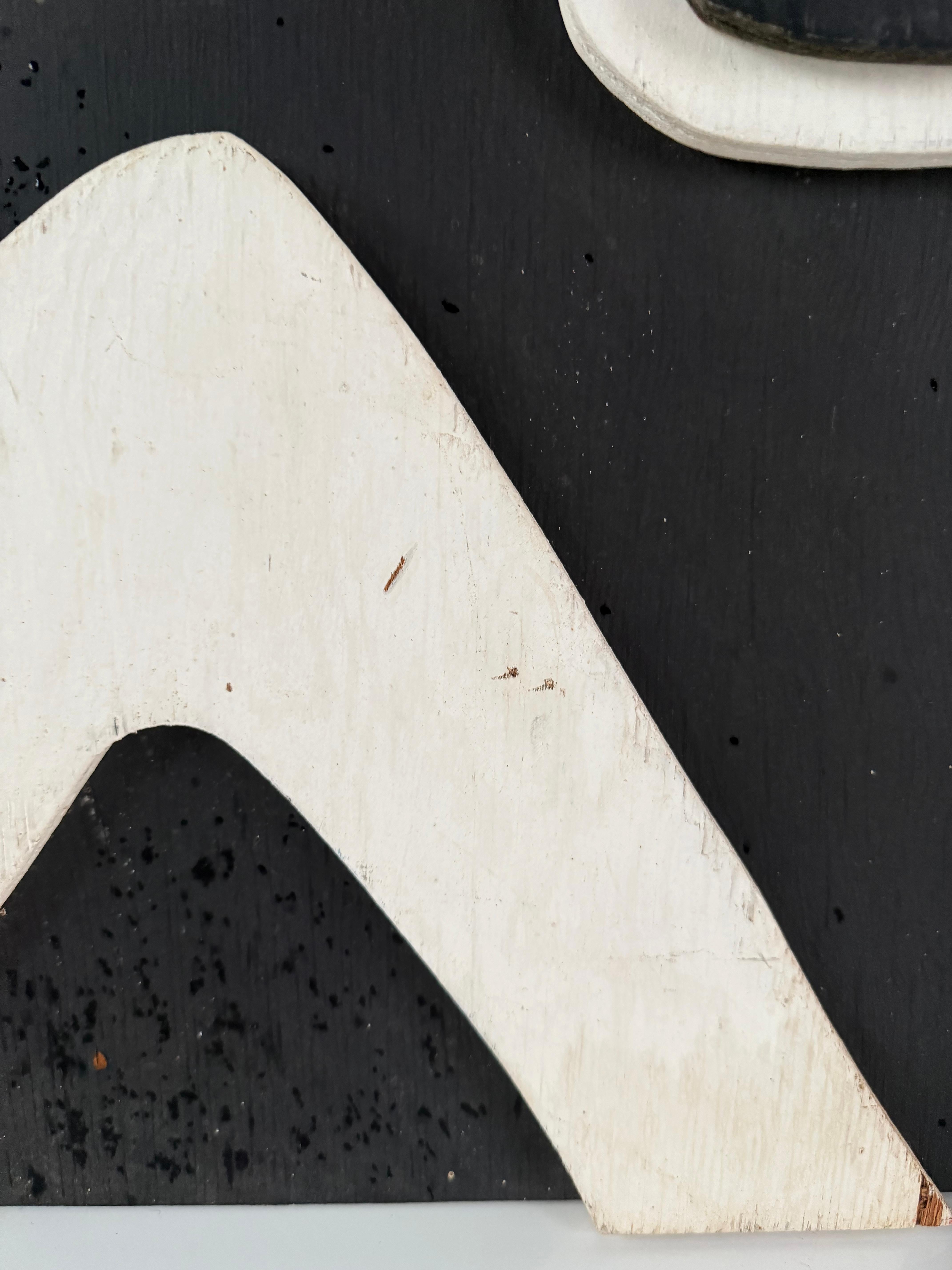 Mid-century  Abstract Wood Relief Wall Sculpture Picasso Inspired For Sale 4