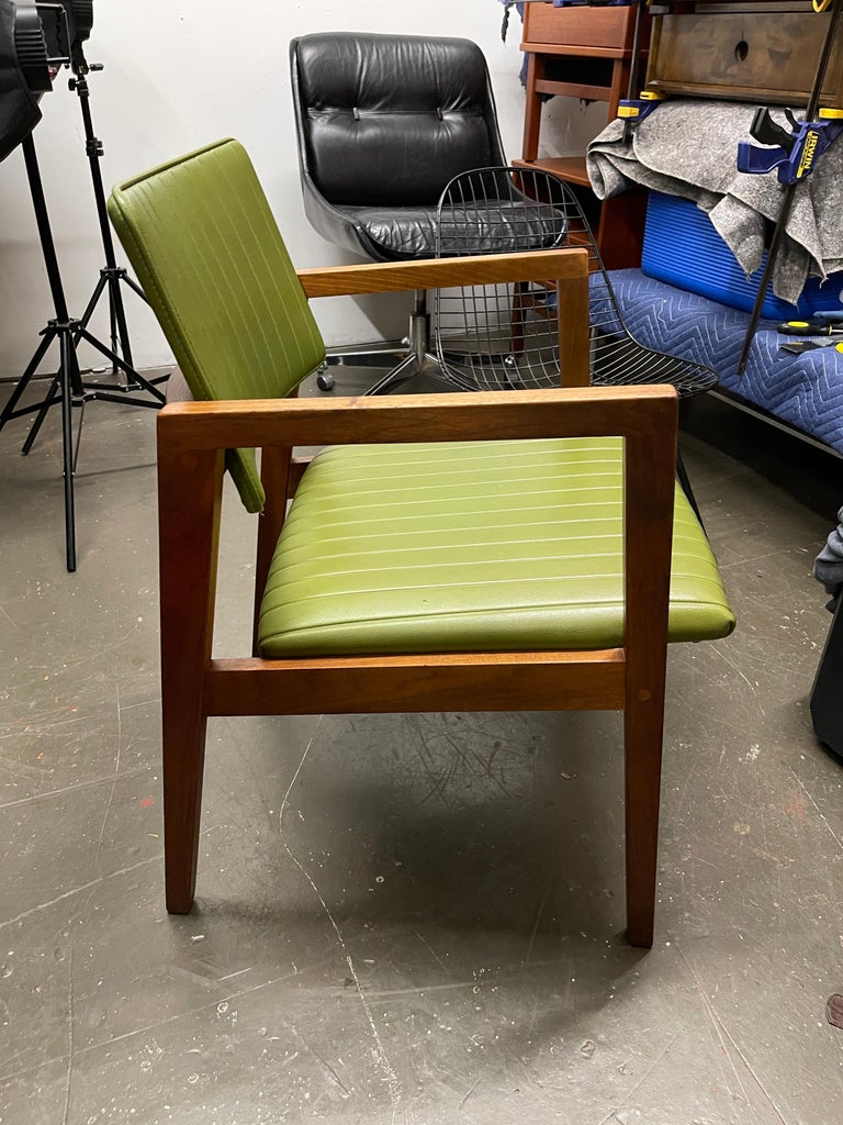 Mid Century Accent Side Chair by Jens Risom for Marble Furniture For Sale 9