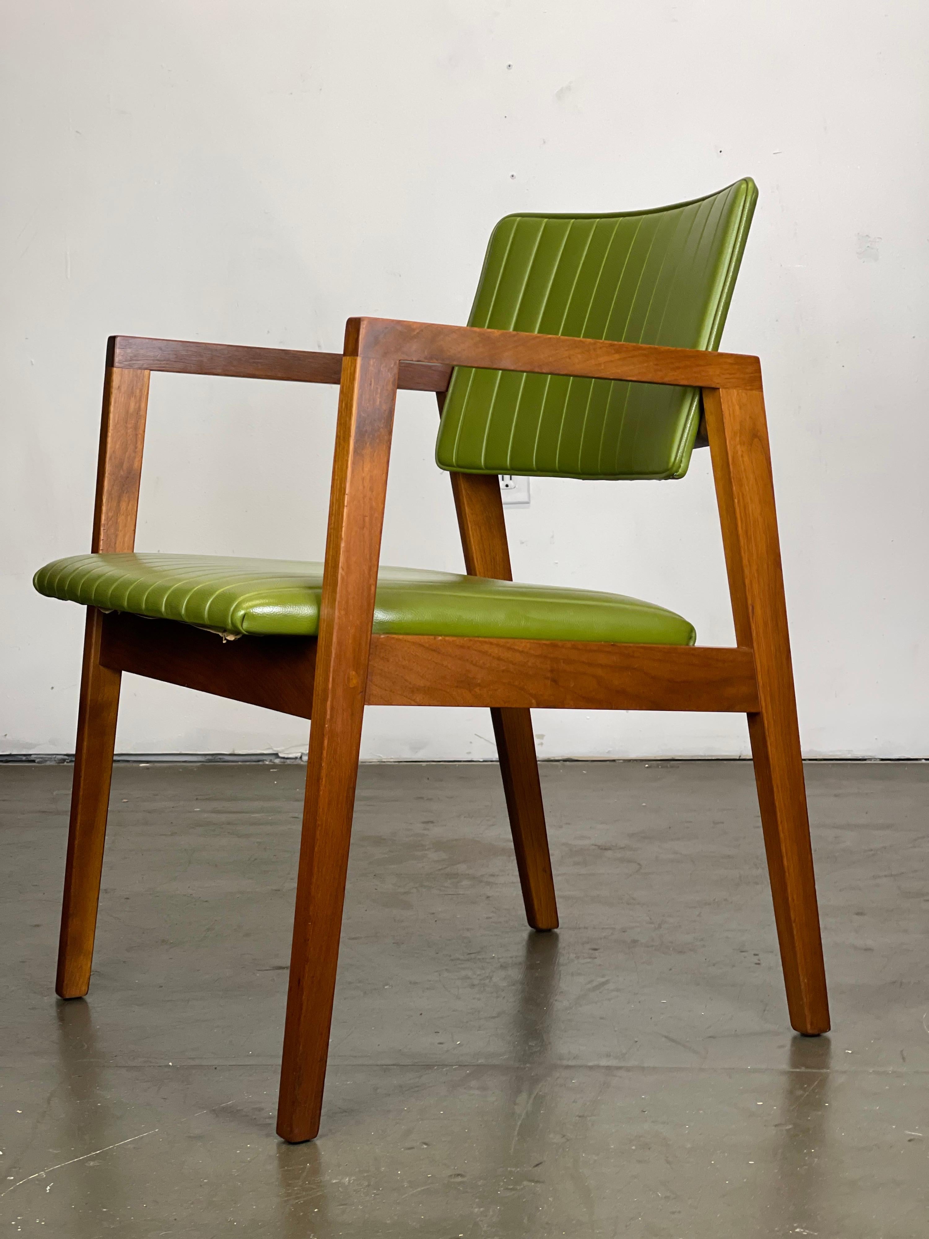 Mid Century Accent Side Chair by Jens Risom for Marble Furniture 11