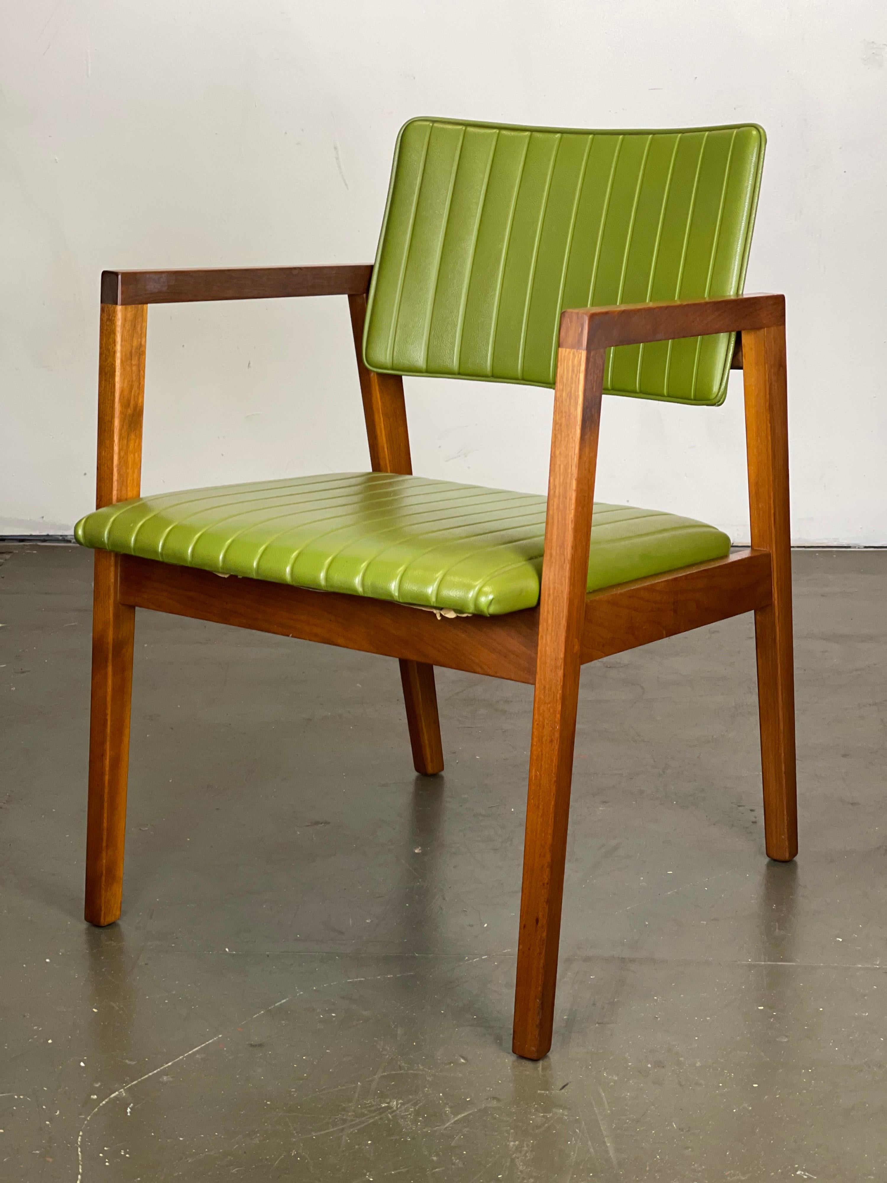 Mid Century Accent Side Chair by Jens Risom for Marble Furniture 1