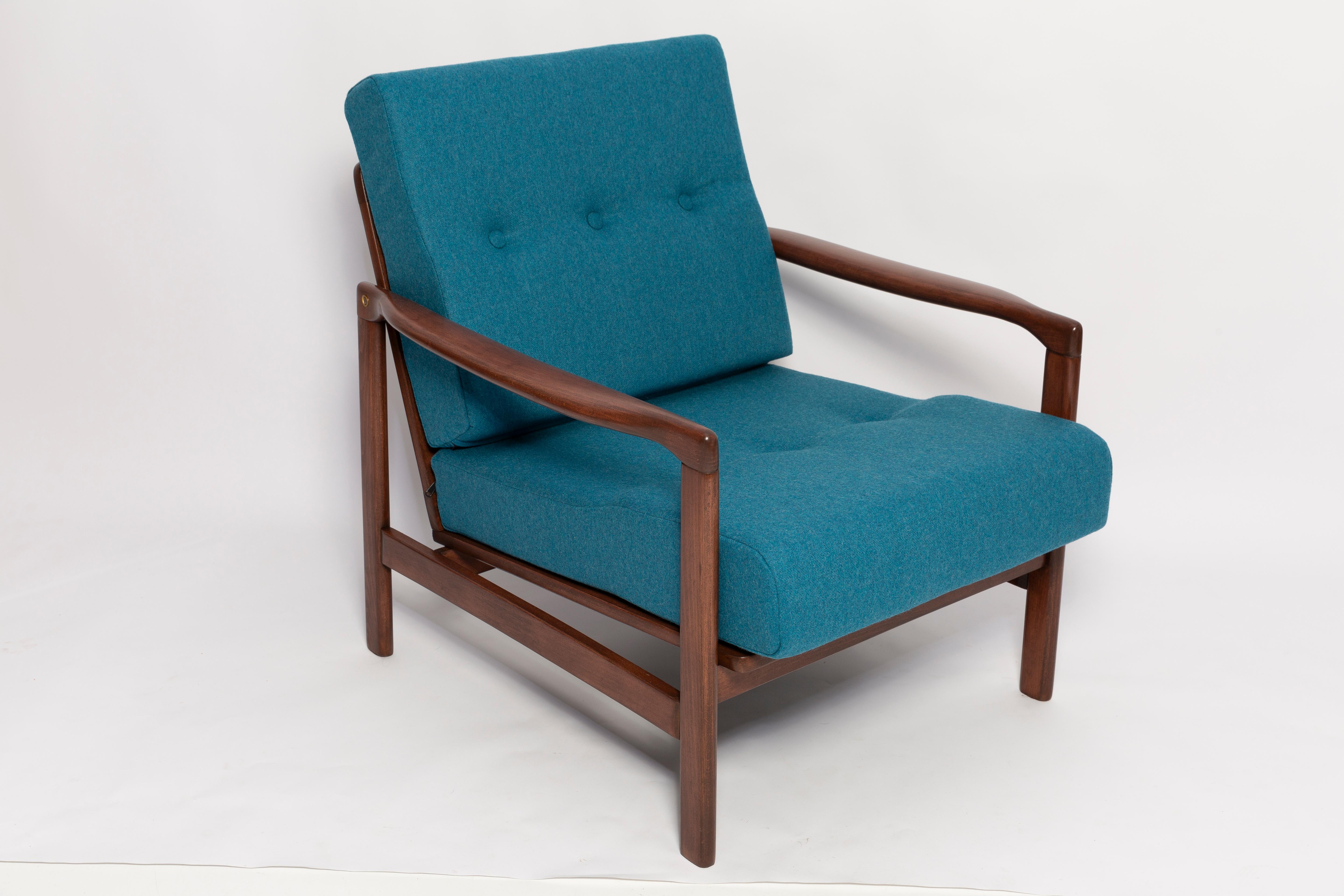 Sessel aus blauer Wolle aus der Mitte des Jahrhunderts, Zenon Baczyk, Polen, 1960er Jahre (Moderne der Mitte des Jahrhunderts) im Angebot