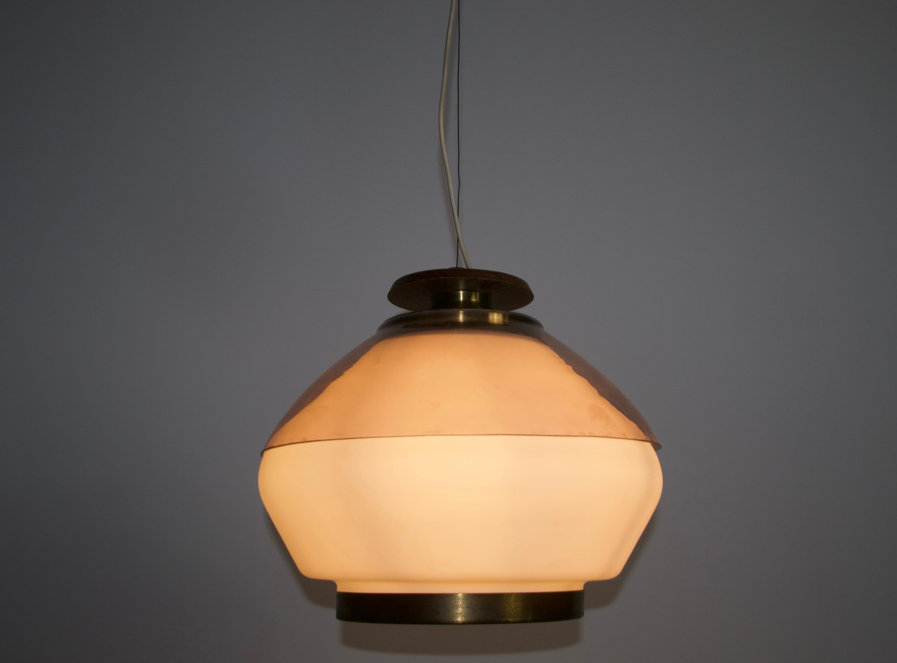 Mid-Century Acrylic and Opaline Glass Ceiling Lamp by Stilnovo, Italy, 1960s For Sale 2