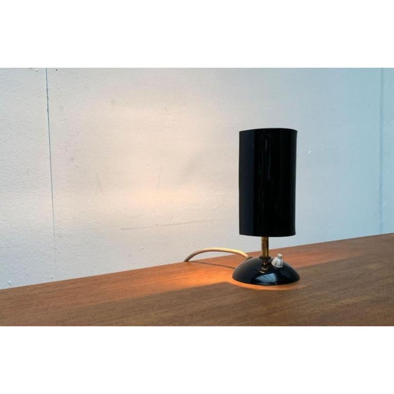 Lampe de table en verre acrylique du milieu du siècle, années 1960 en vente 2