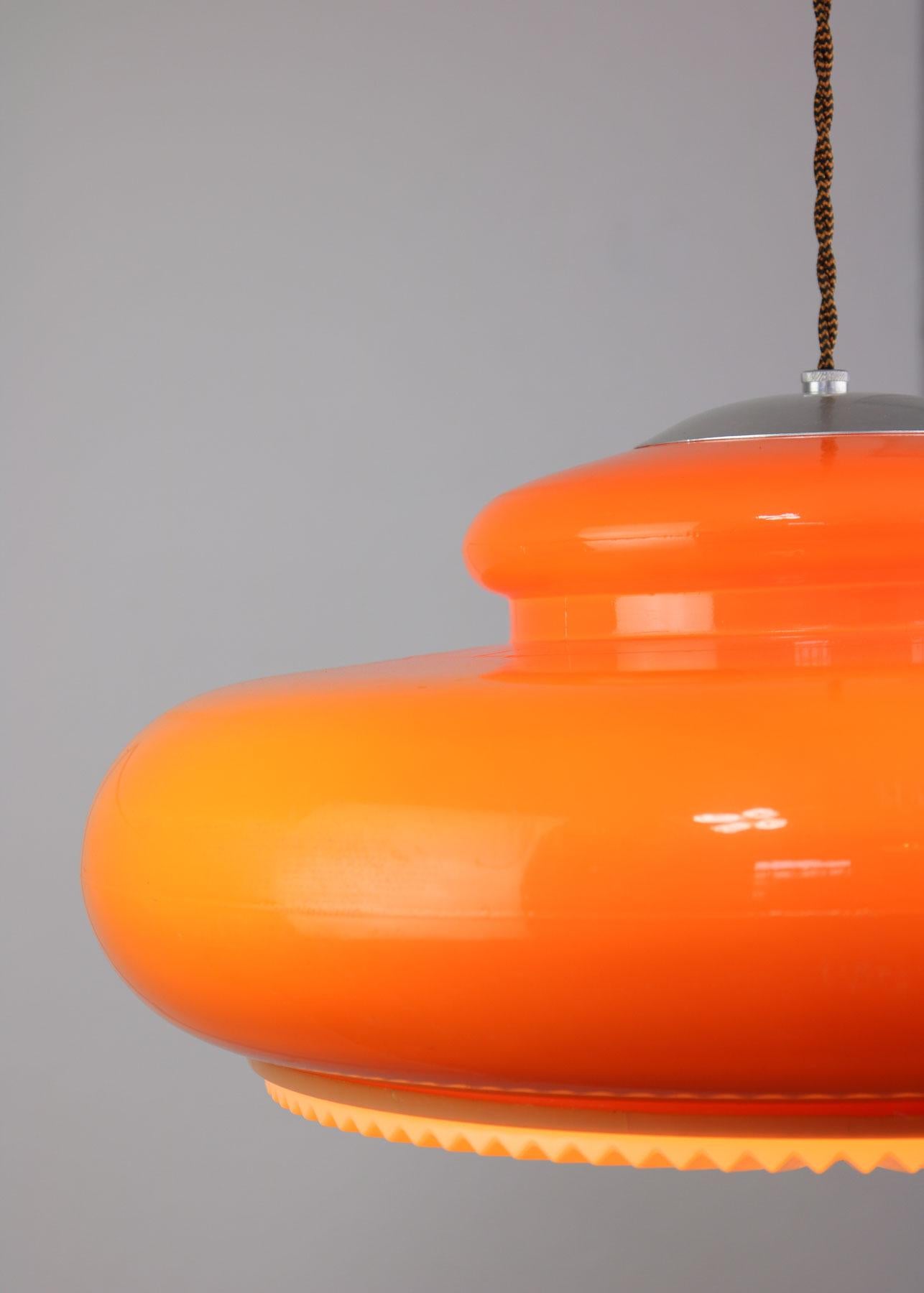 Mid-century Acrylic Italian Orange Pendant Lamp For Sale 6