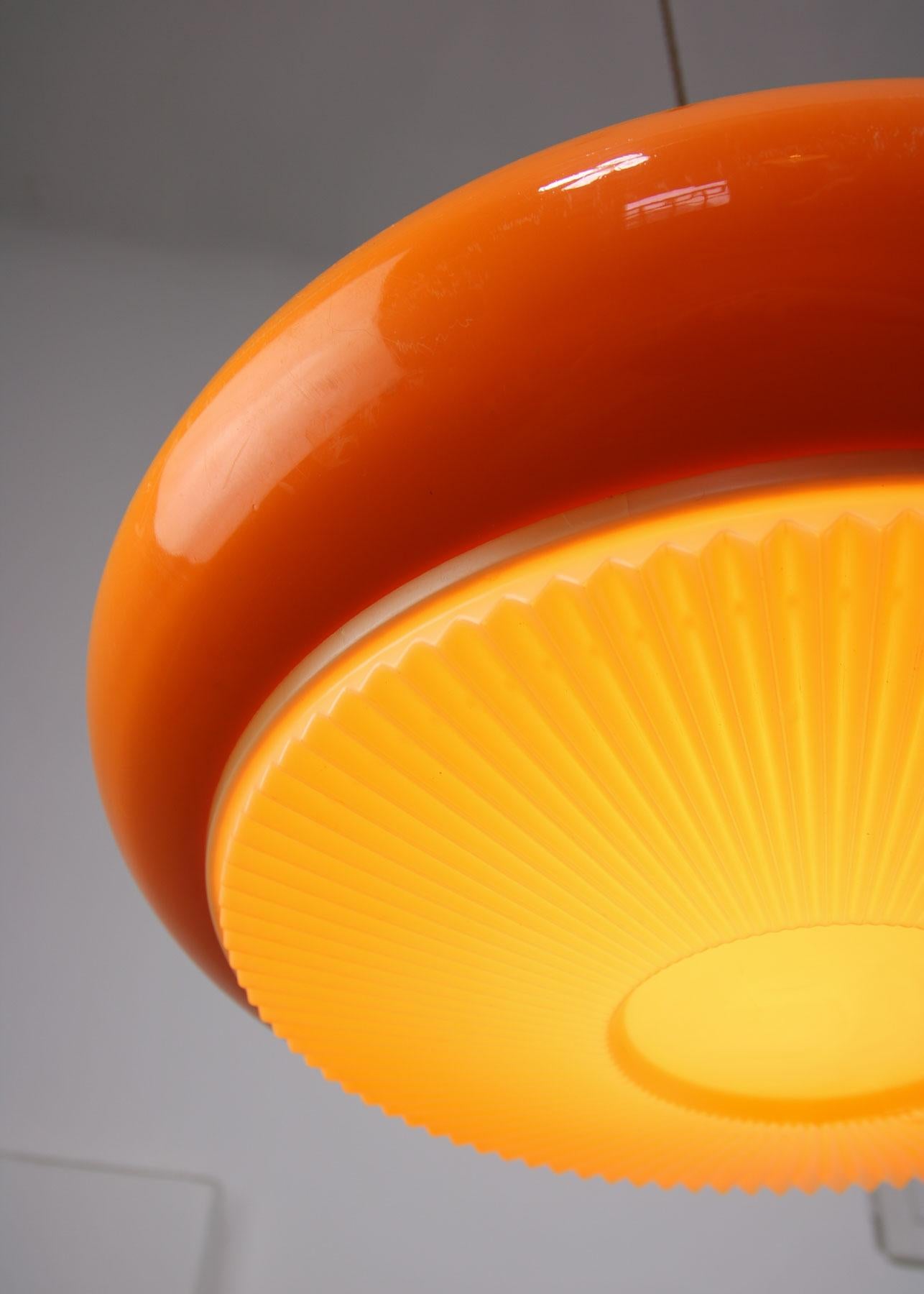 Mid-century Acrylic Italian Orange Pendant Lamp For Sale 9