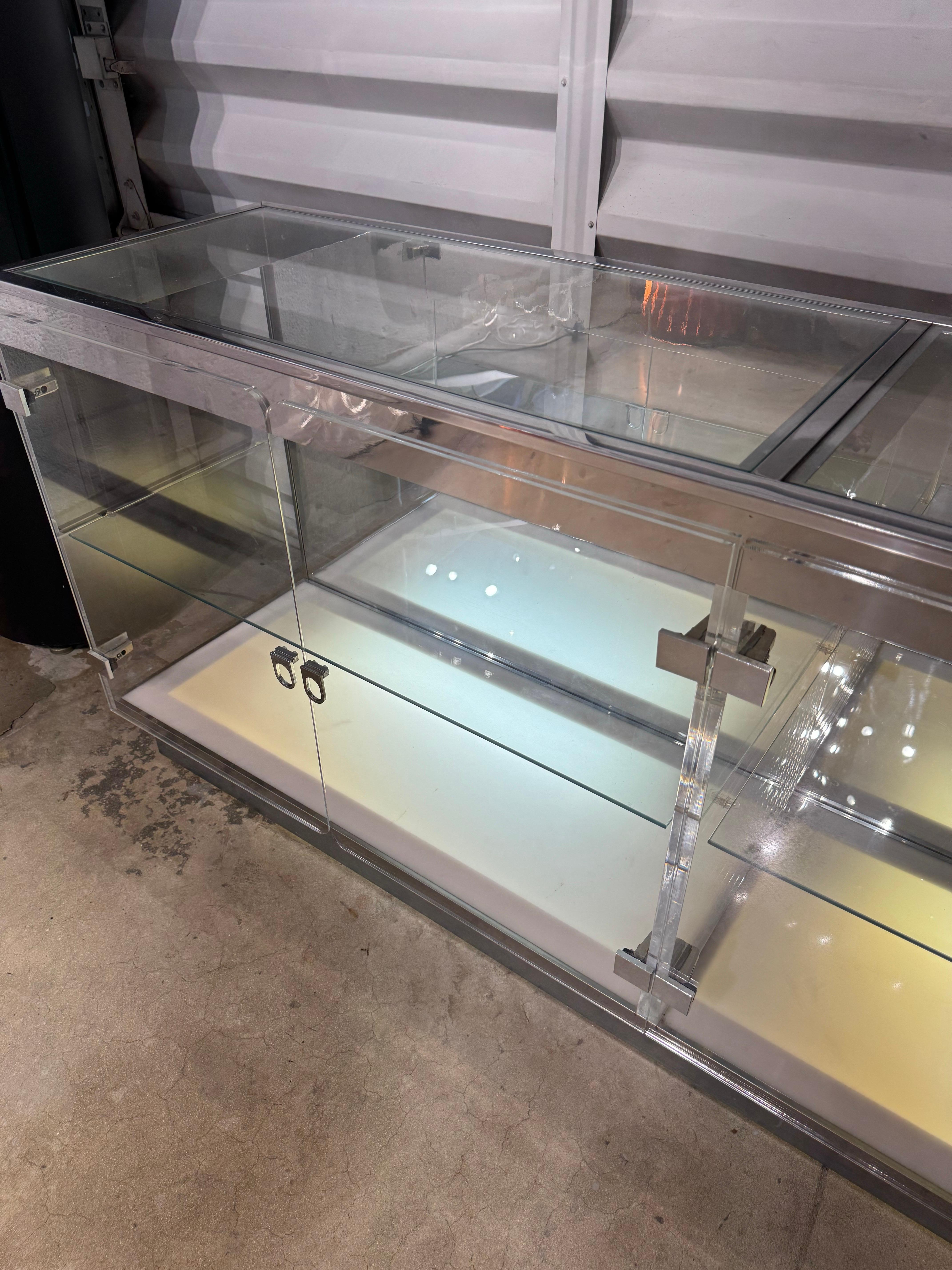 American Mid-Century Acyclic and Glass Light Up Display Sideboard or Credenza With Shelve For Sale