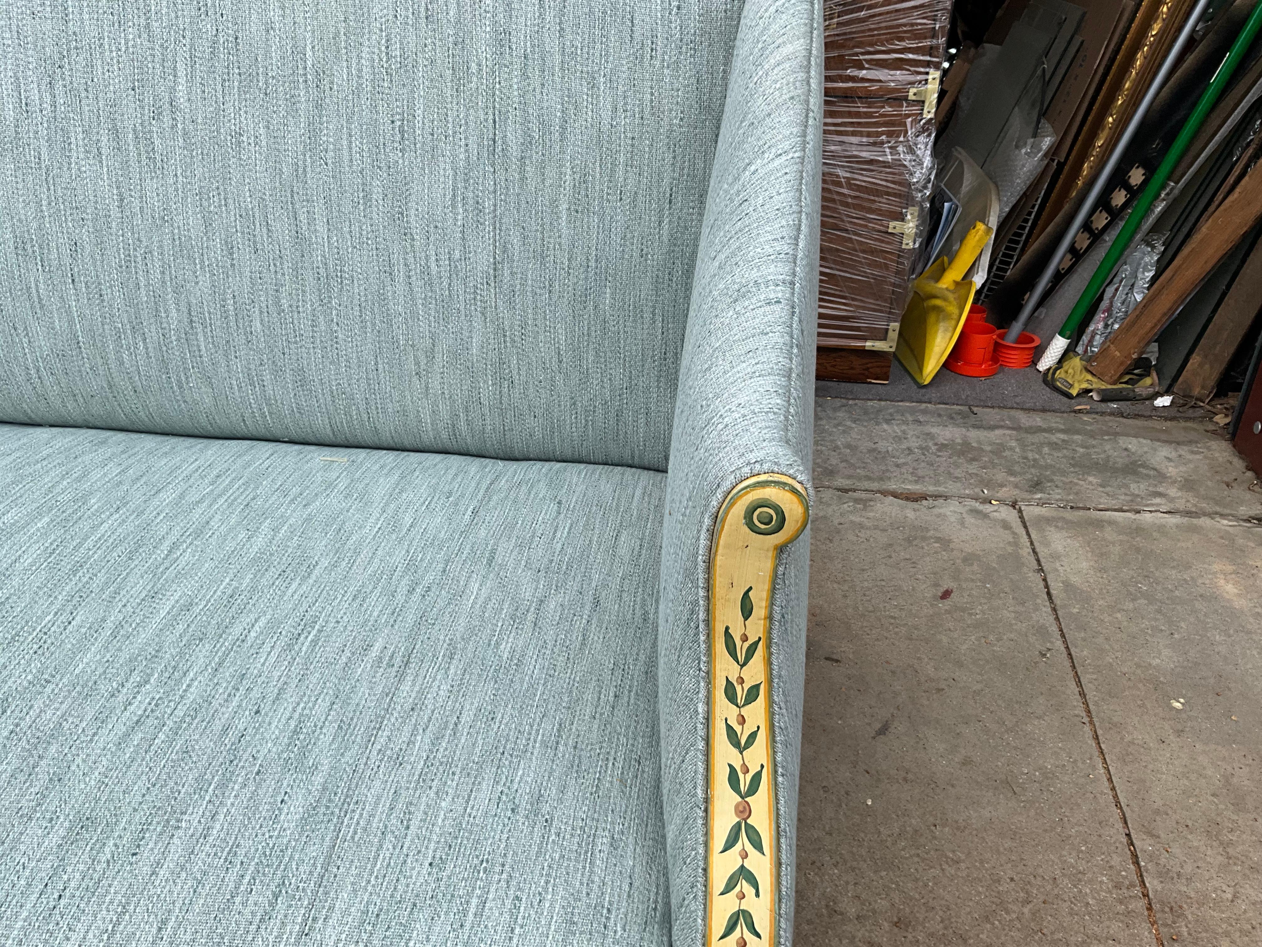 Mid-Century Adam Style Painted Sofa / Settee  For Sale 2