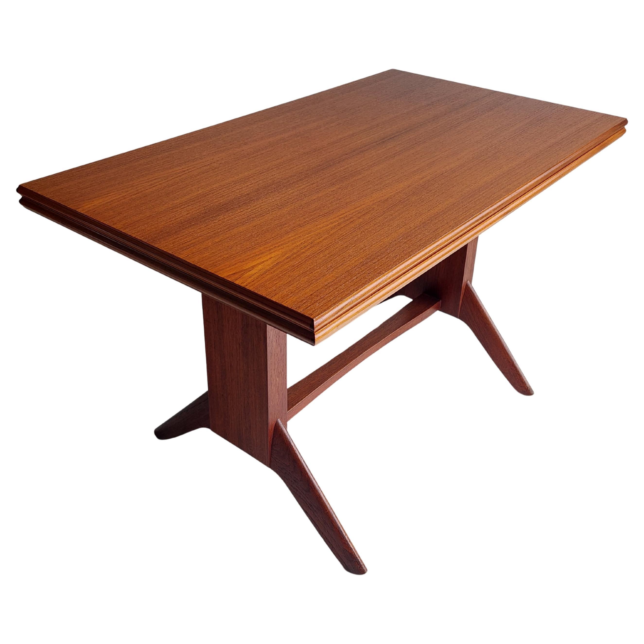 Mid Century adjust. & extend. teak coffee / dining table by Wilhelm Renz, 1950s For Sale