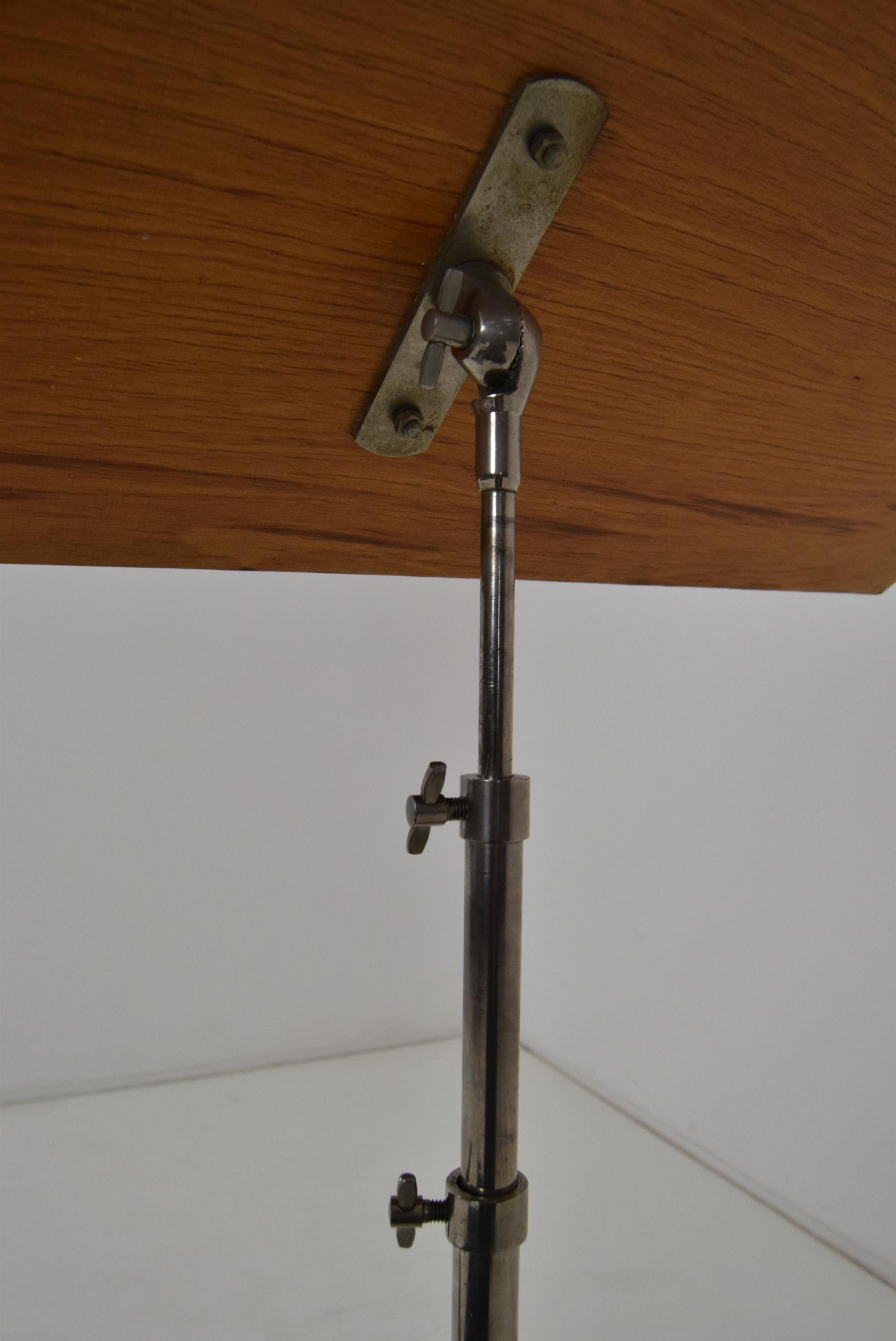 Mid-Century Adjustable and Folding Music Stand, 1960's For Sale 4