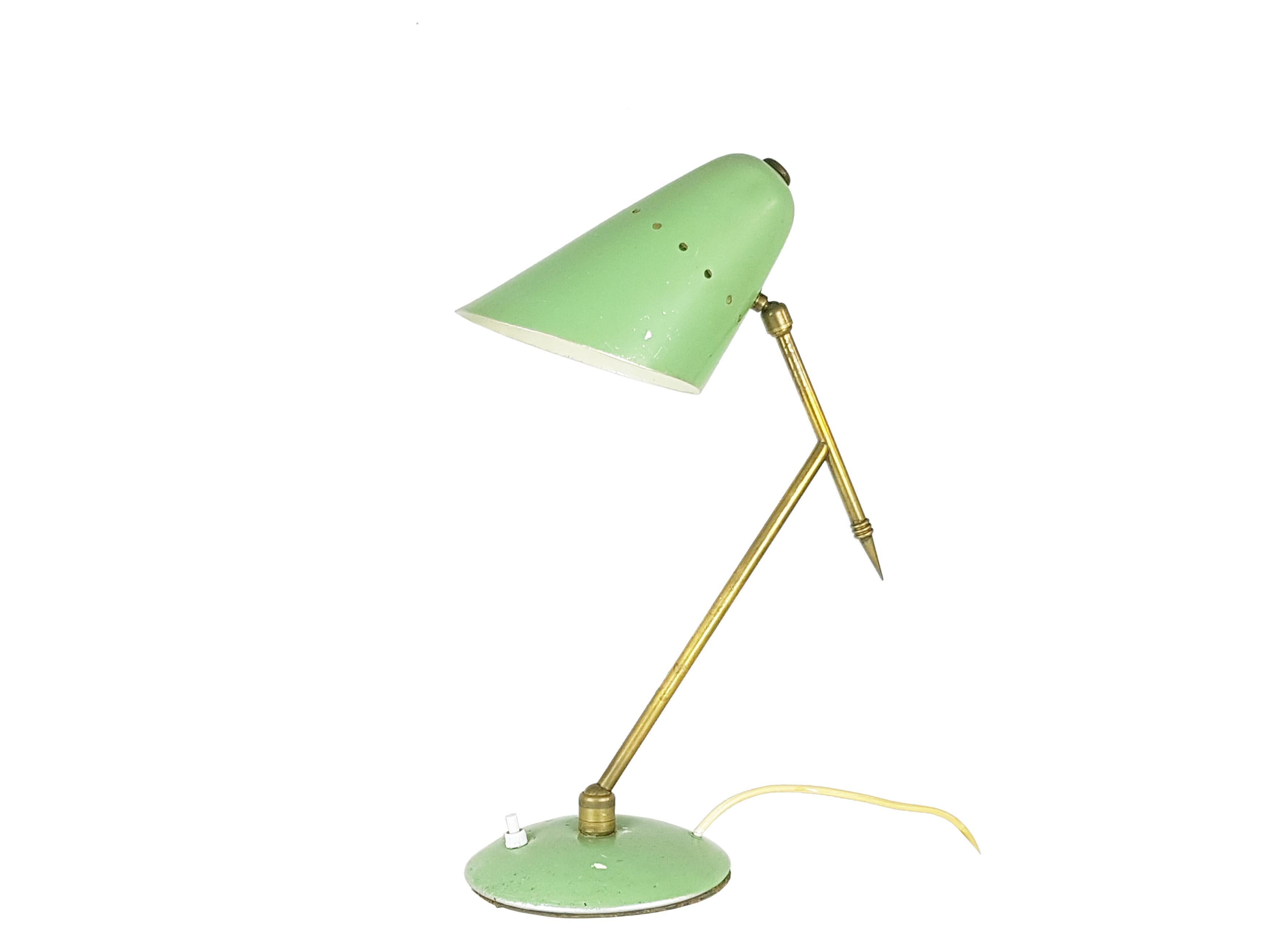 Midcentury Adjustable Aqua Green Metal & Brass Table Lamp In Fair Condition For Sale In Varese, Lombardia