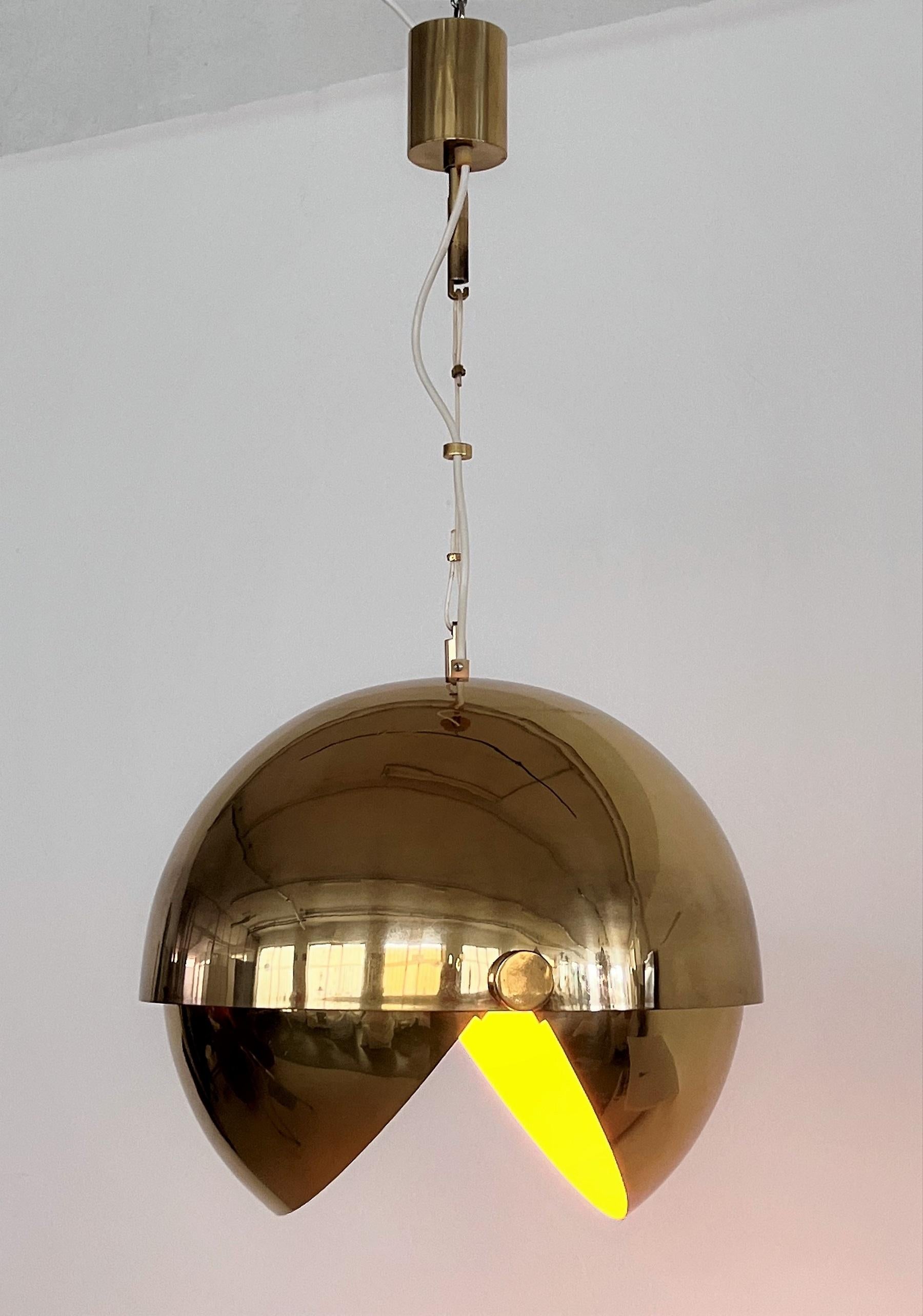 Mid-Century Modern Mid-Century Adjustable Brass Chandelier by Vereinigte Werkstätten, 1970s