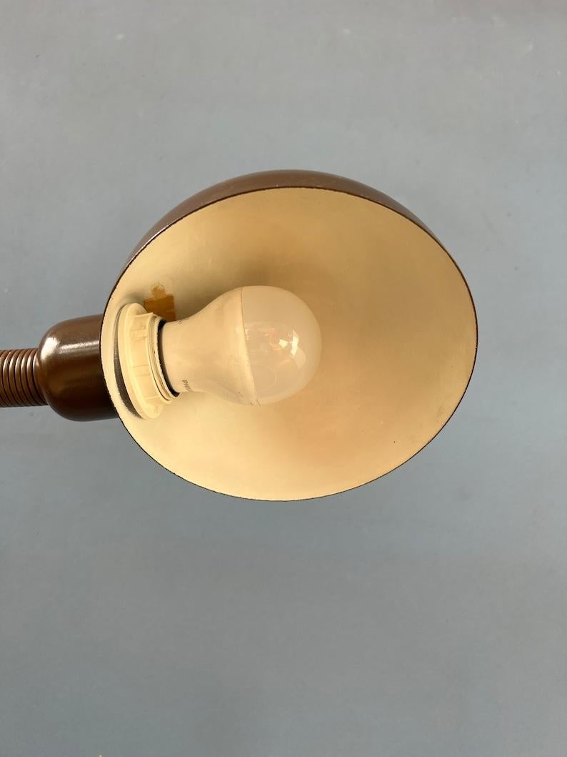 Verstellbare braune Schlangentischlampe aus der Mitte des Jahrhunderts, 1970er Jahre im Angebot 4