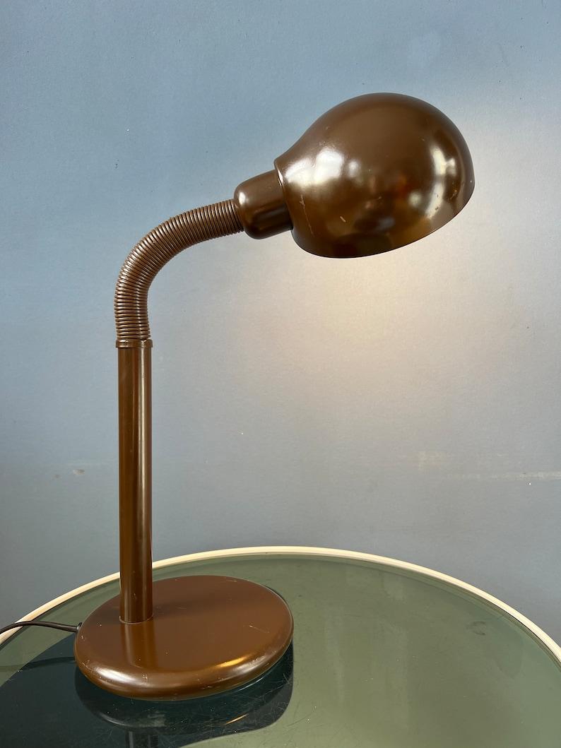 Mid Century Adjustable Brown Snake Table Lamp, 1970s In Excellent Condition For Sale In ROTTERDAM, ZH
