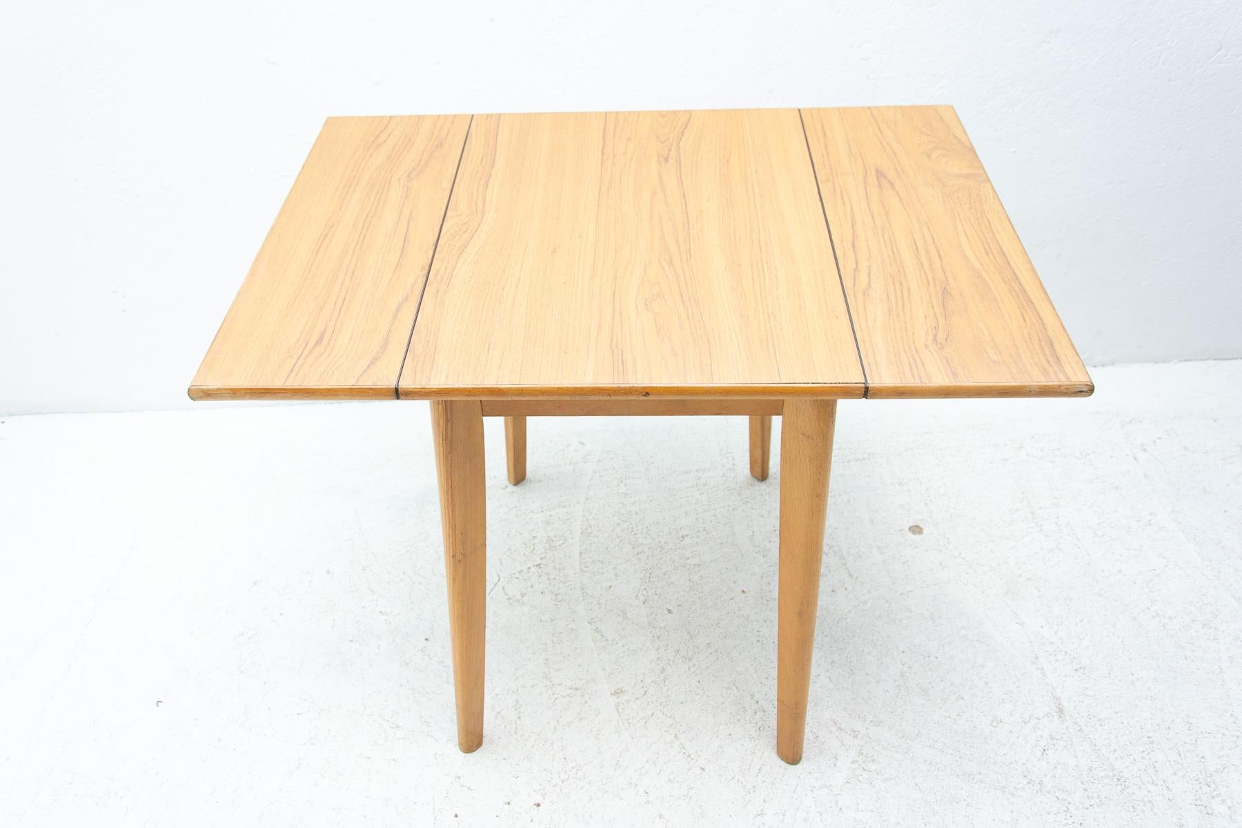 Mid Century Adjustable Dining Table, 1970´s, Czechoslovakia For Sale 6
