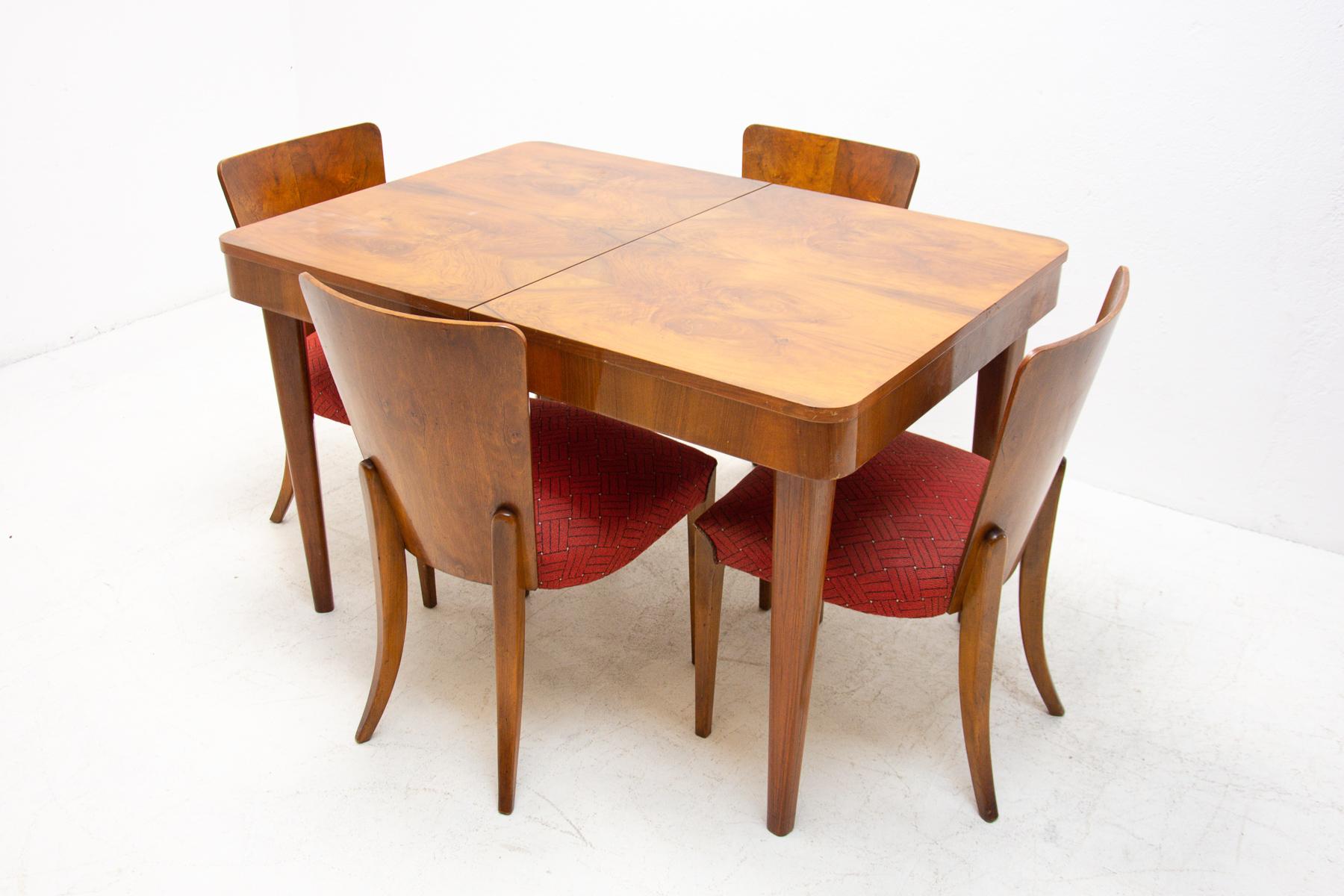 Mid Century Adjustable Dining Table by Jindrich Halabala, 1950s 4