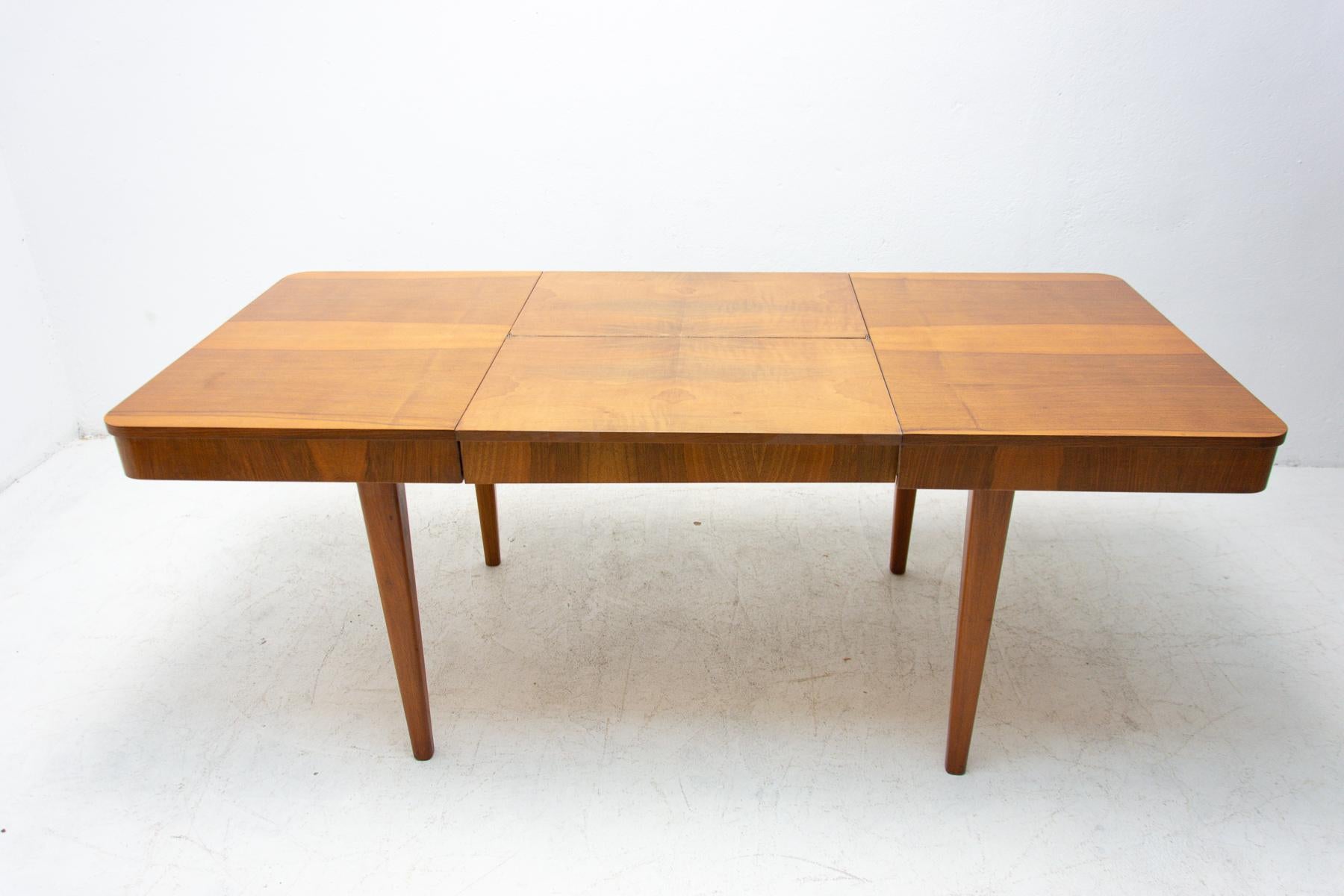 Mid century Adjustable Dining Table by Jindřich Halabala, 1950s 5