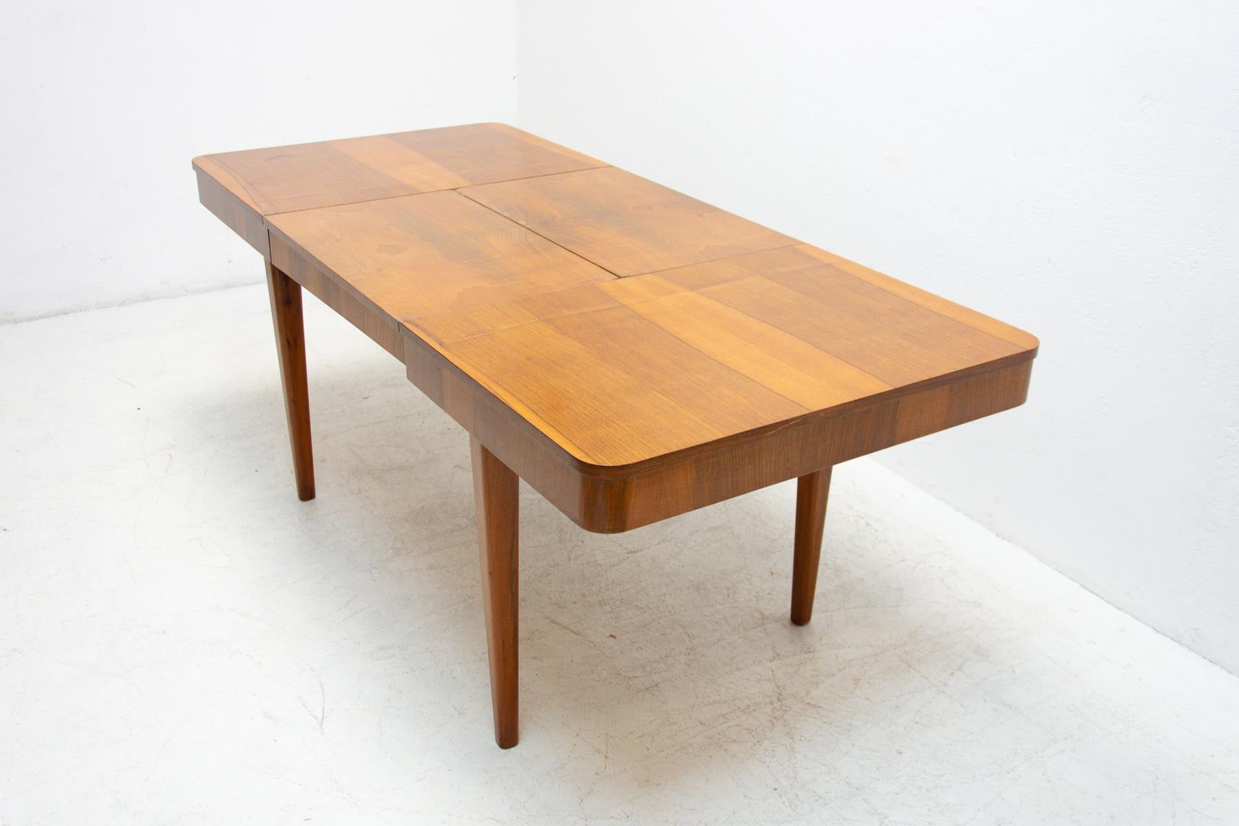 Mid century Adjustable Dining Table by Jindřich Halabala, 1950s 6