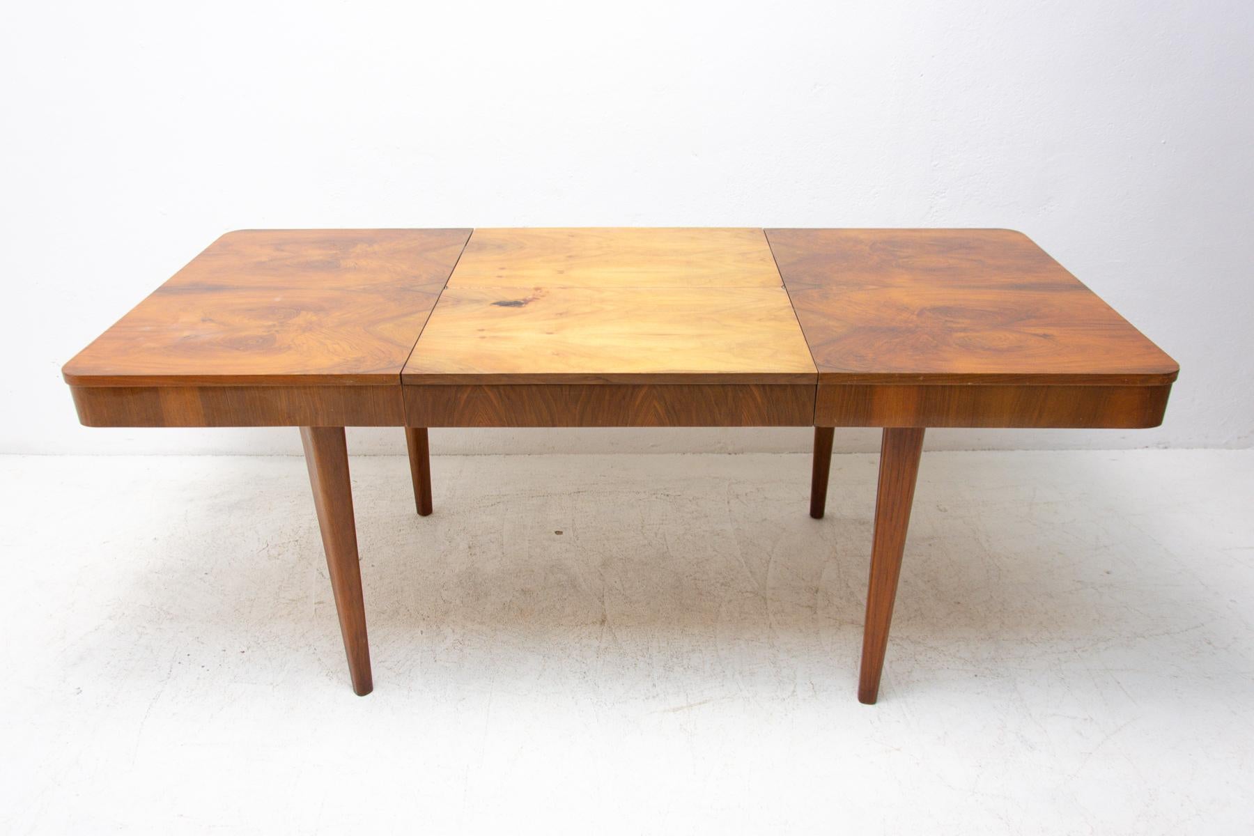 Mid Century Adjustable Dining Table by Jindrich Halabala, 1950s 8