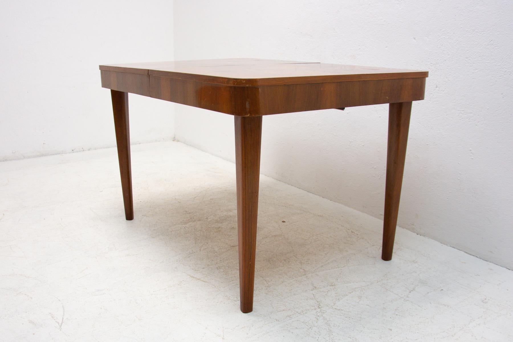 Wood Mid Century Adjustable Dining Table by Jindrich Halabala, 1950s