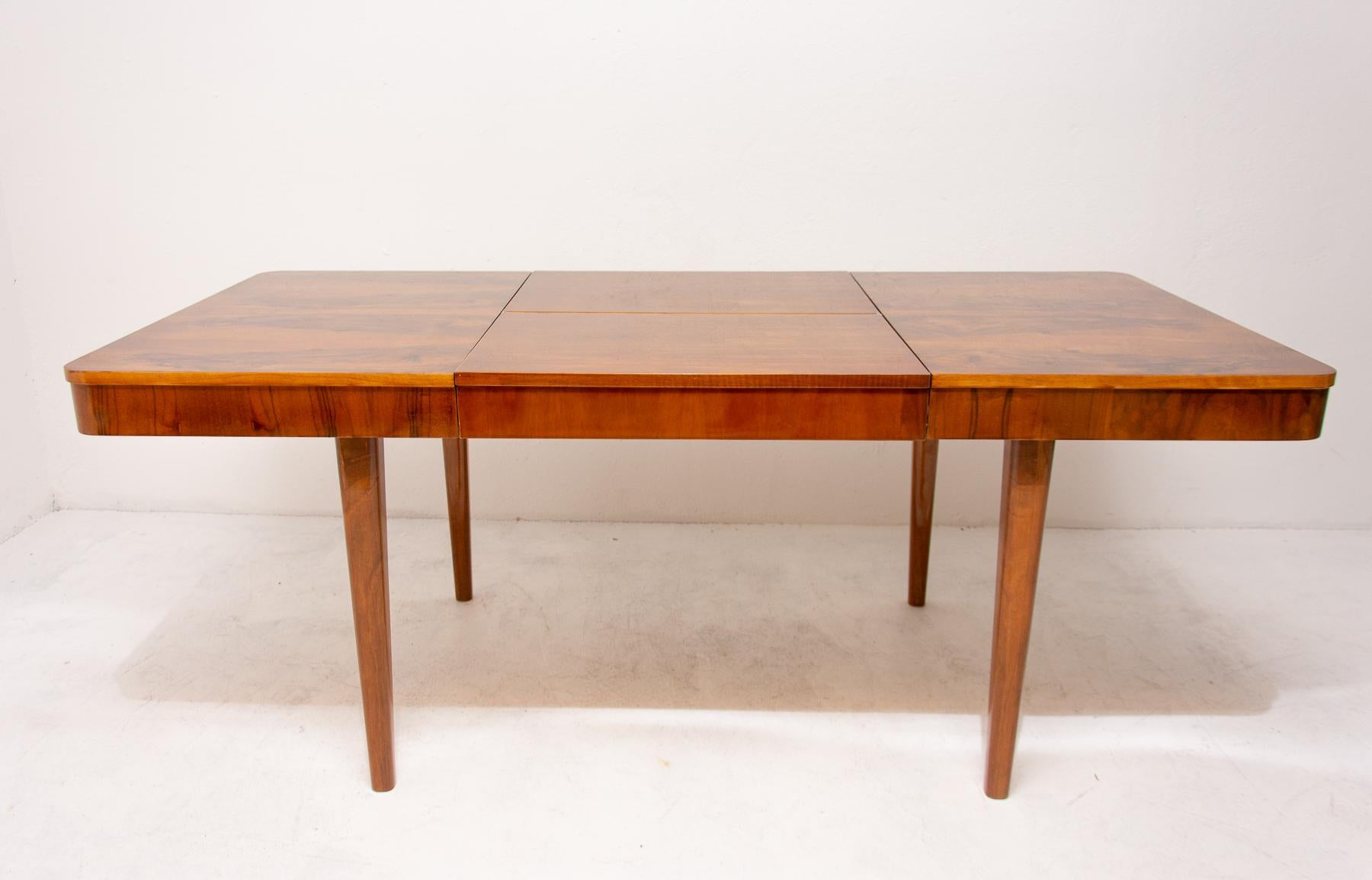 Mid century Adjustable Dining Table by Jindřich Halabala for UP Závody Brno 5