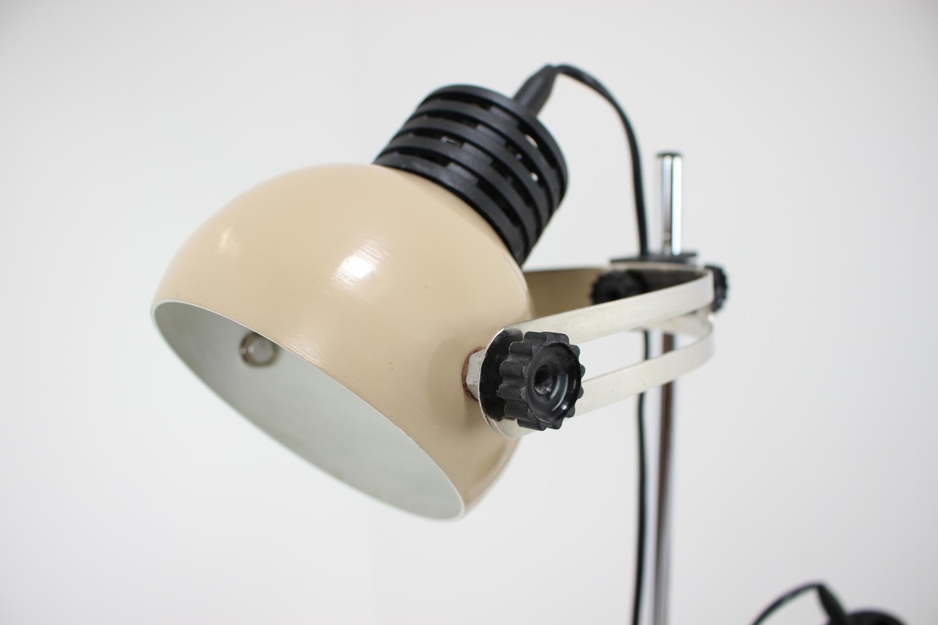 Mid-Century moderno Lampada da terra regolabile di metà secolo, anni '70 in vendita