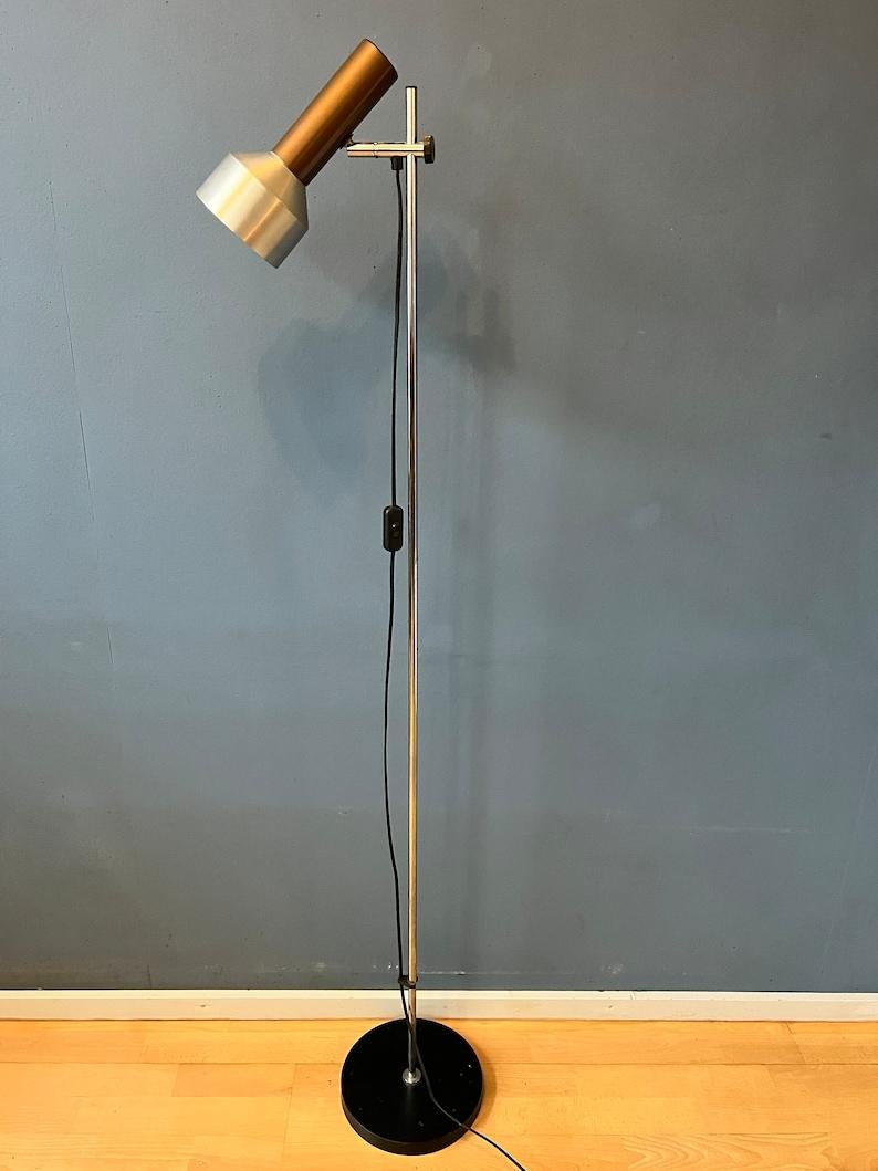Mid Century Adjustable Floor Lamp, 1970s For Sale 1
