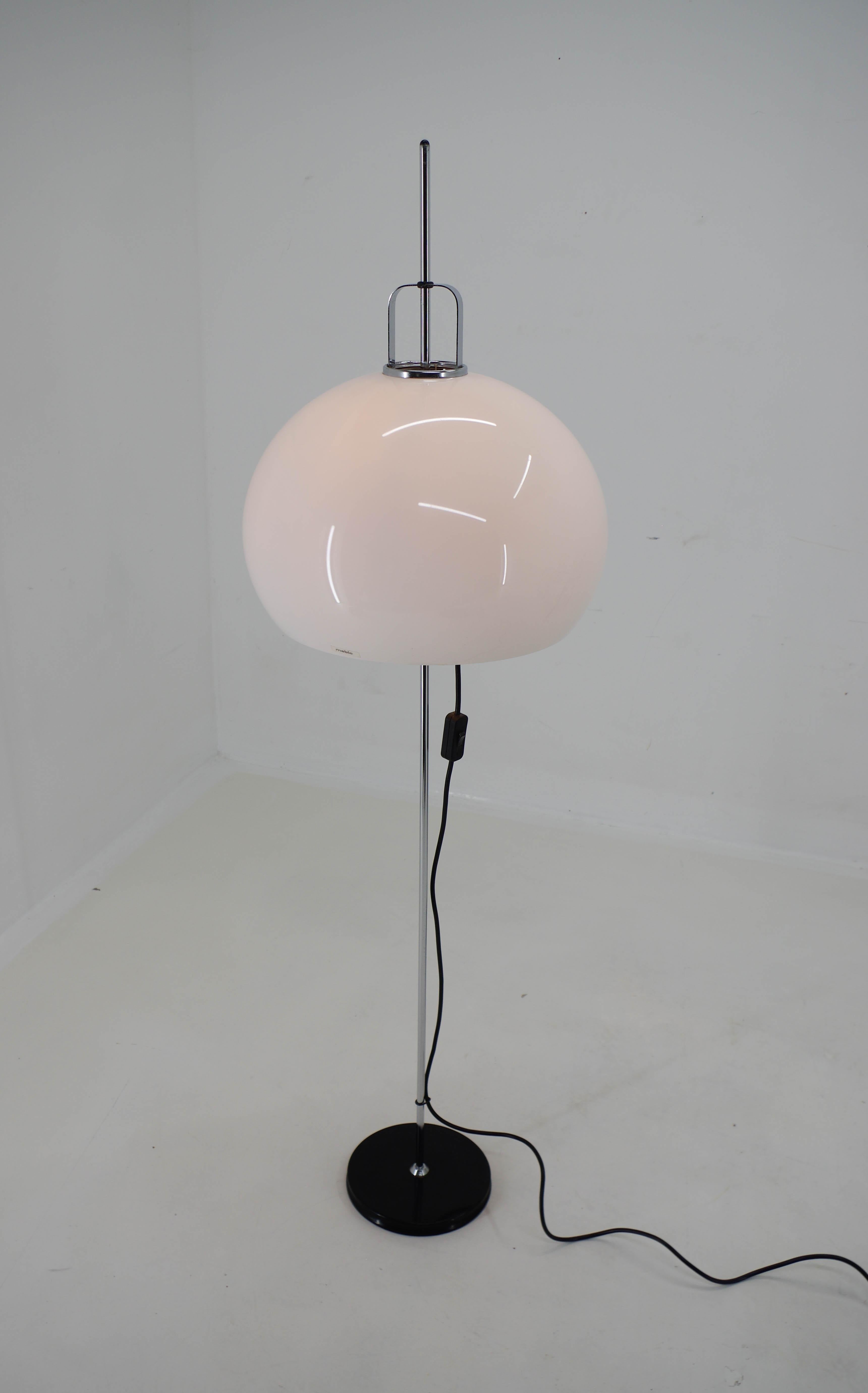Mid-Century Modern Mid-Century Adjustable Floor Lamp Designed by Guzzini for Meblo, 1970s For Sale