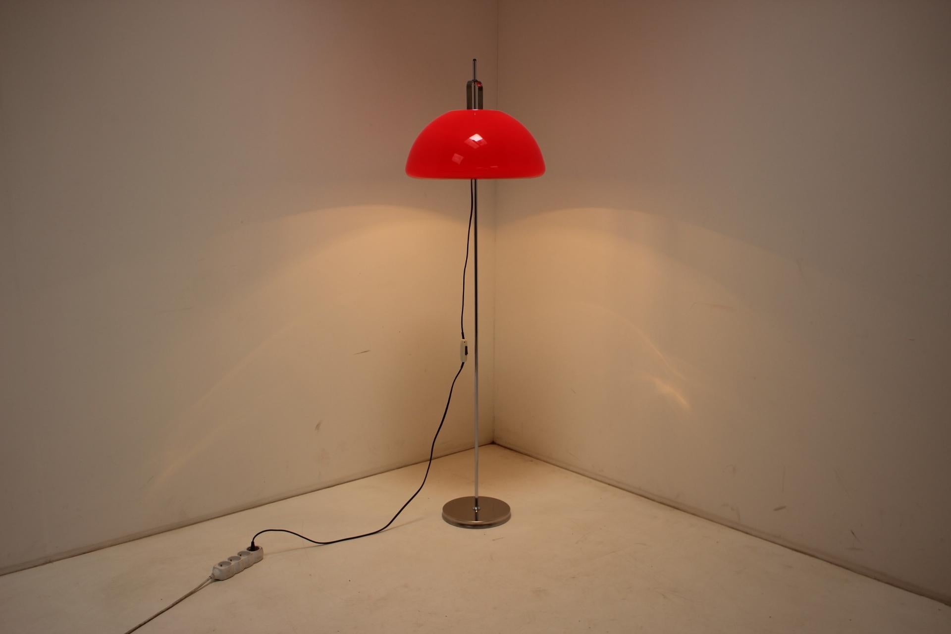Mid-Century Adjustable Floor Lamp Designed by Guzzini for Meblo, 1970s 1