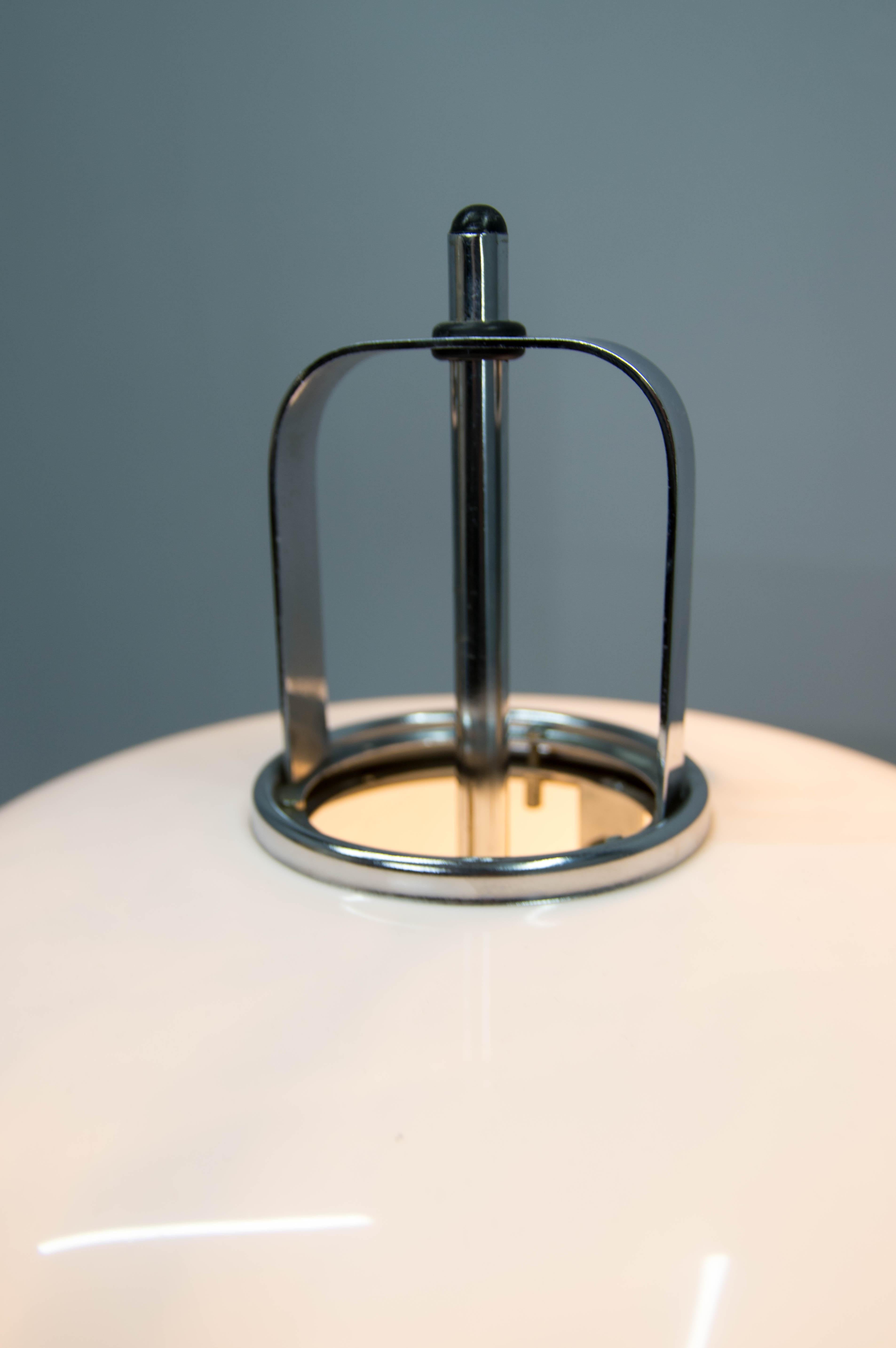 Lampadaire réglable du milieu du siècle conçu par Guzzini pour Meblo, 1970 en vente 1