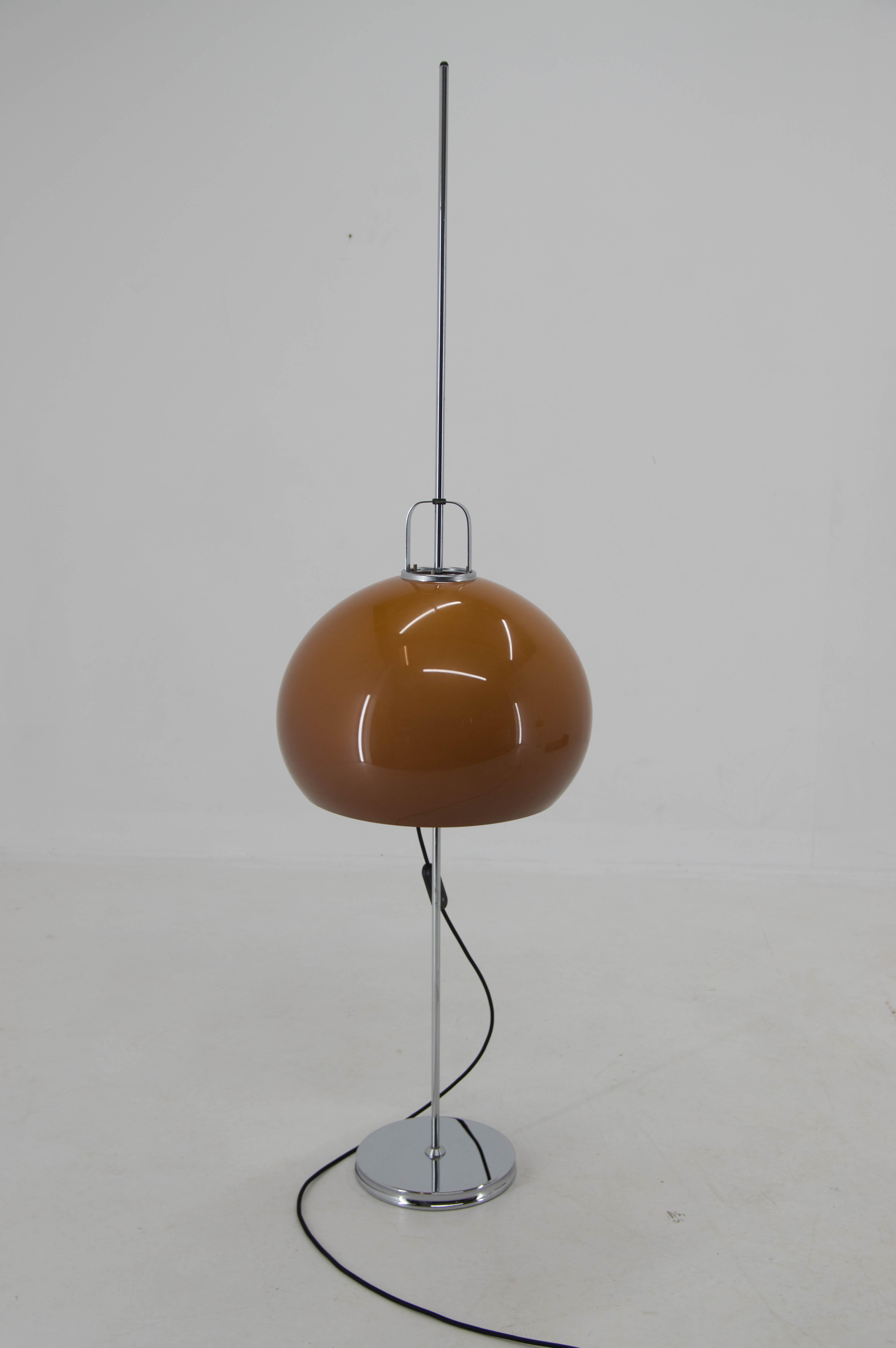 Mid-Century Adjustable Floor Lamp Designed by Guzzini for Meblo, 1970s 2