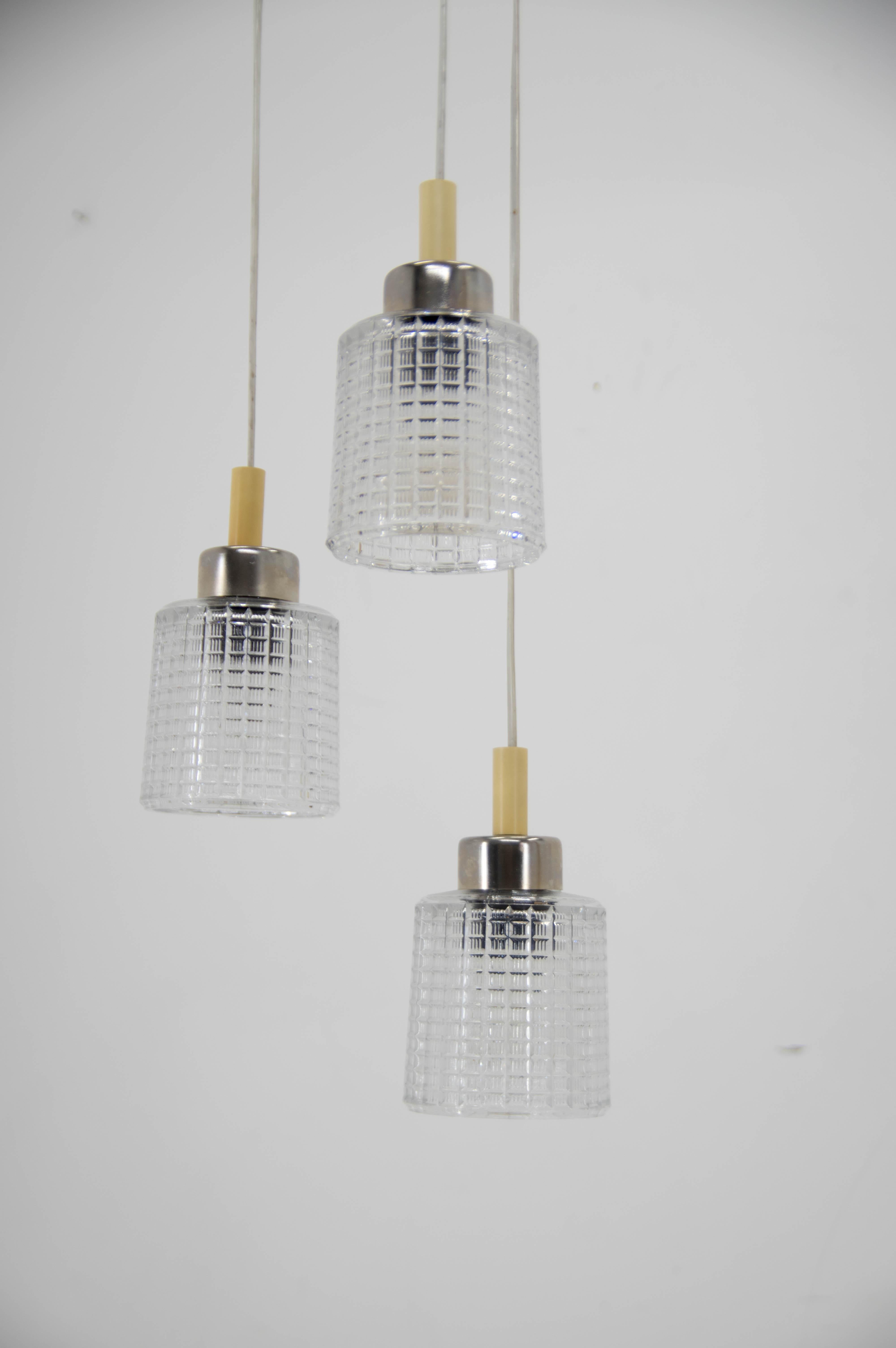 Mid-Century Adjustable Glass Chandelier by Pokrok Zilina, 1970s For Sale 3