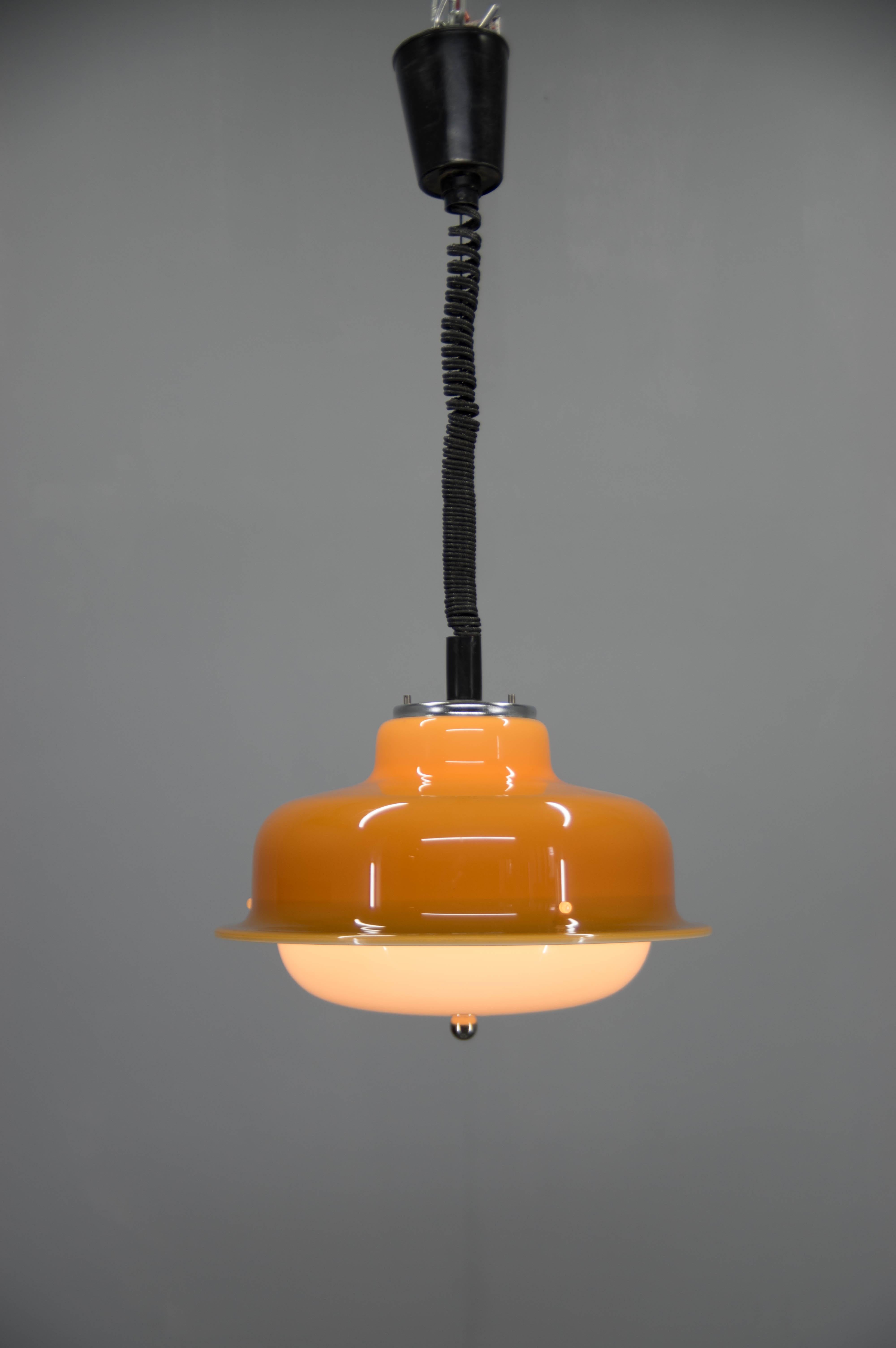 Glass Mid Century Adjustable Pendant Meblo, Harvey Guzzini, Italy, 1970s For Sale