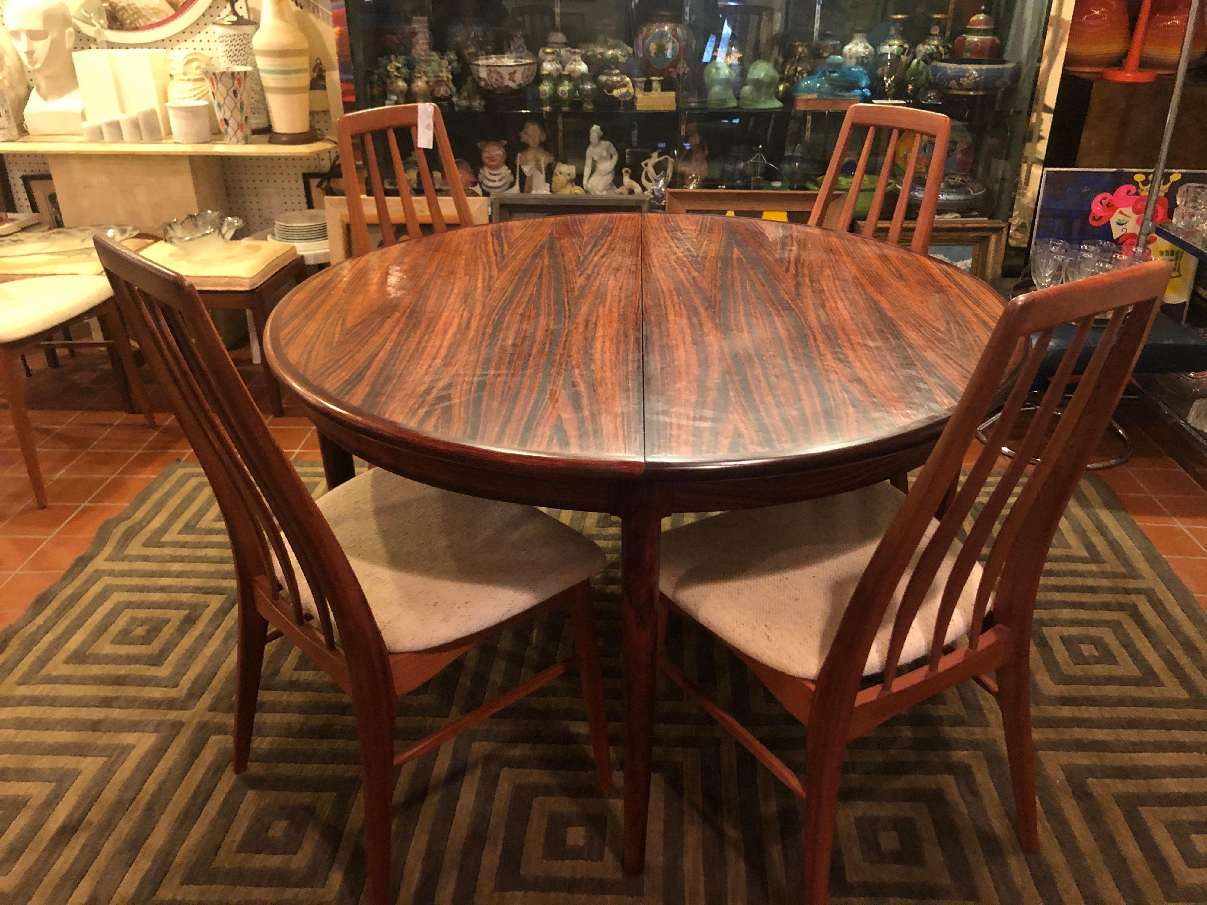 Mid Century Adjustable Rosewood Dining Table 13