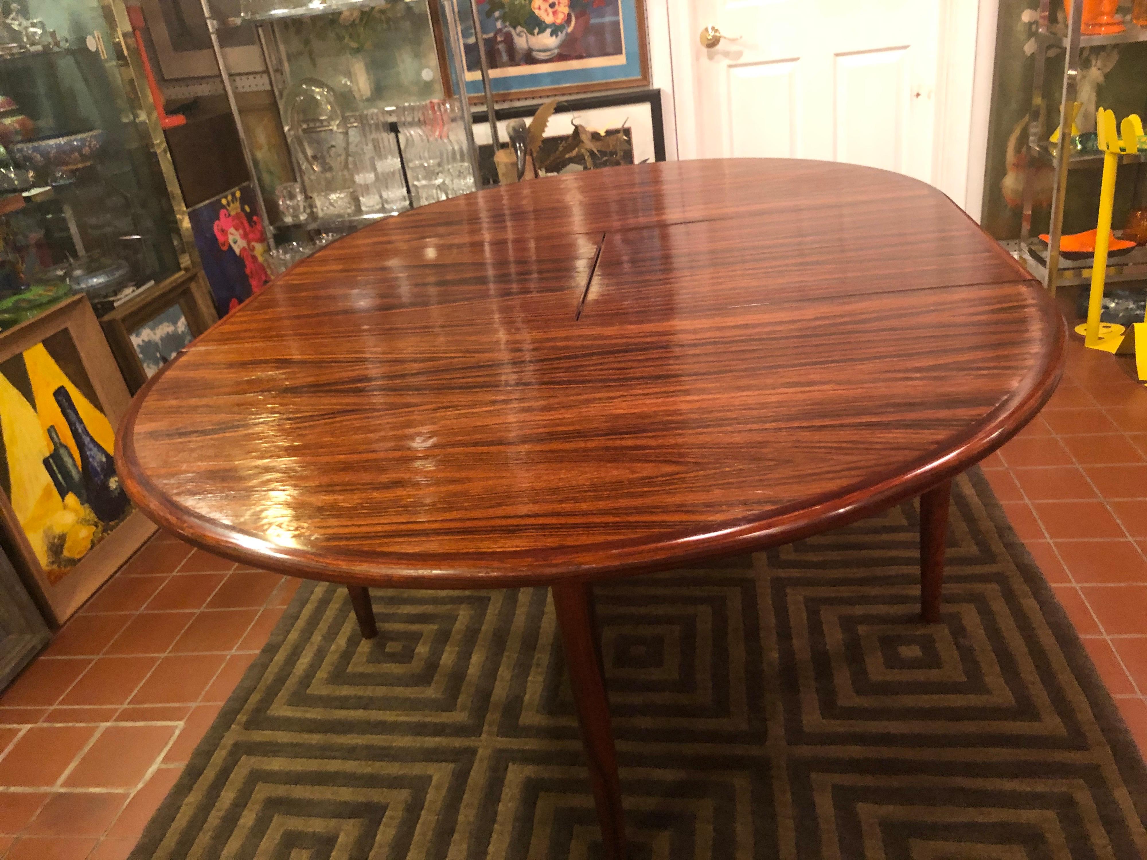 Mid Century Adjustable Rosewood Dining Table 1