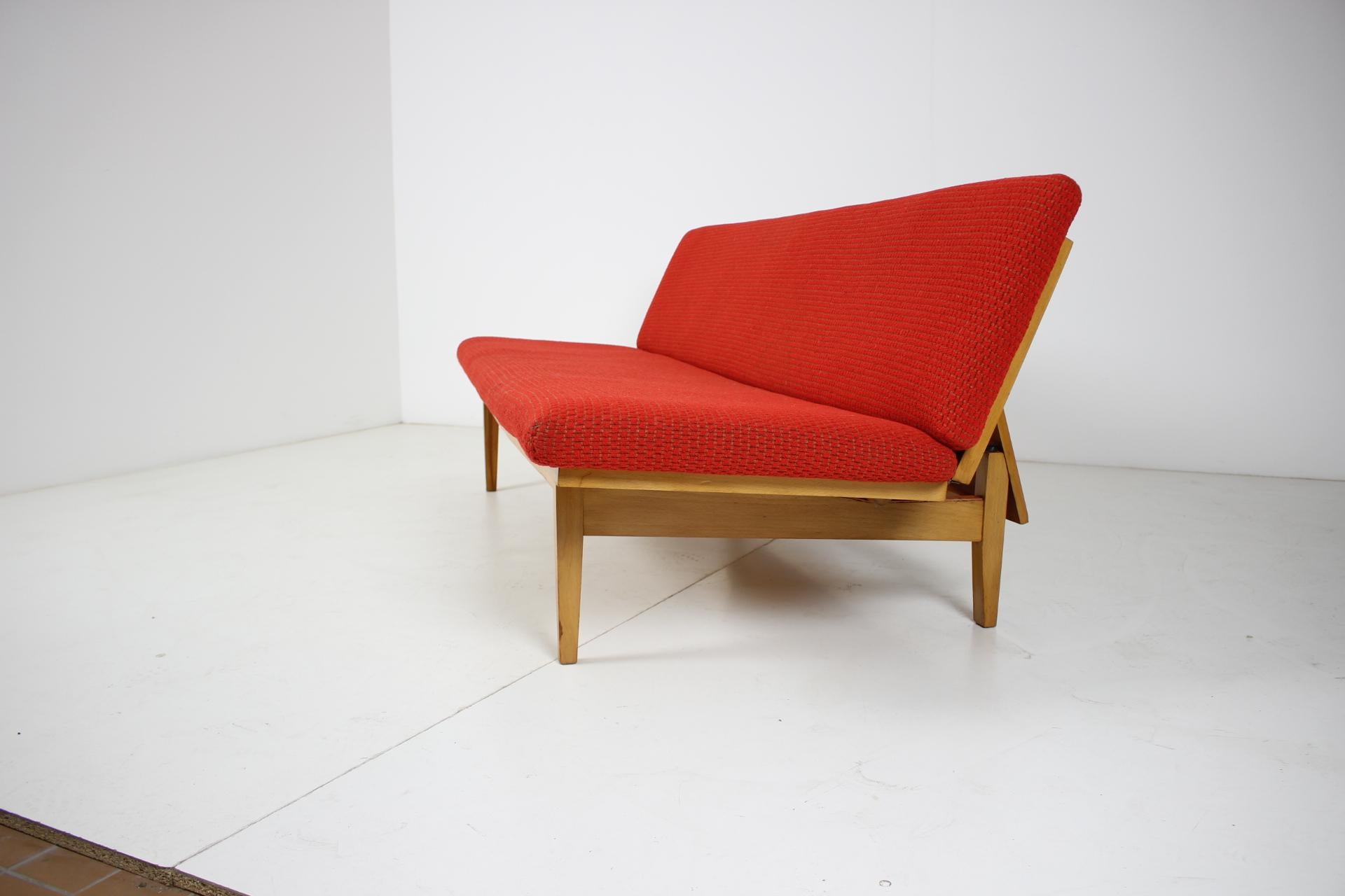 Czech Midcentury Adjustable Sofa, 1960s