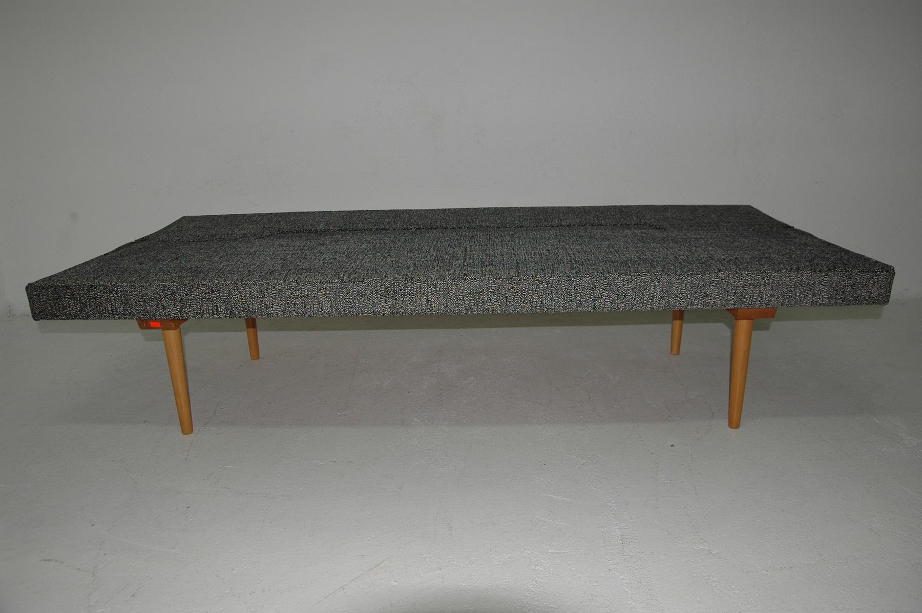 Fabric Midcentury Adjustable Sofa-Bench by Miroslav Navrátil, 1960s, Czechoslovakia