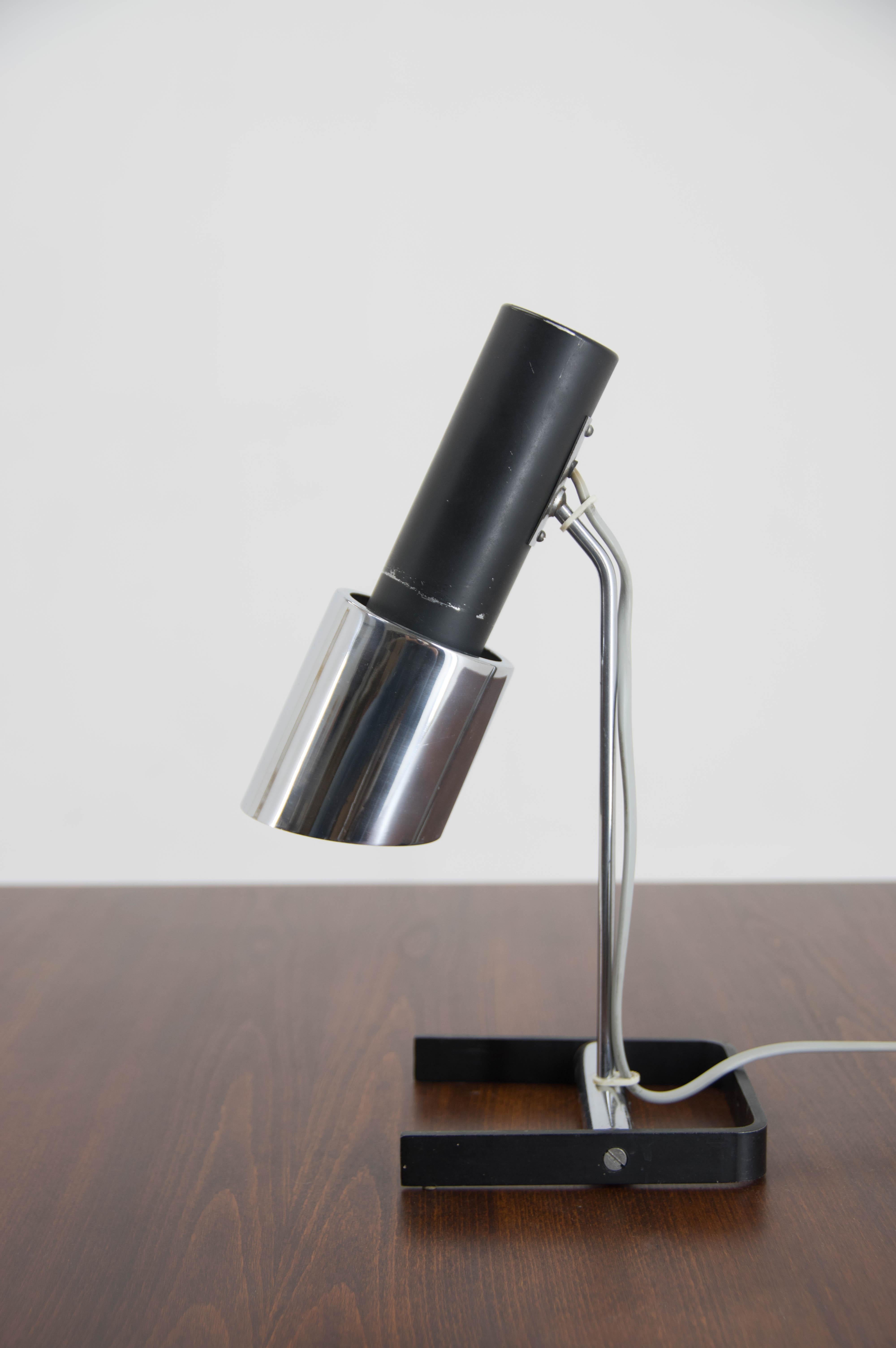 Mid-Century Adjustable Table Lamp, 1960s In Good Condition For Sale In Praha, CZ