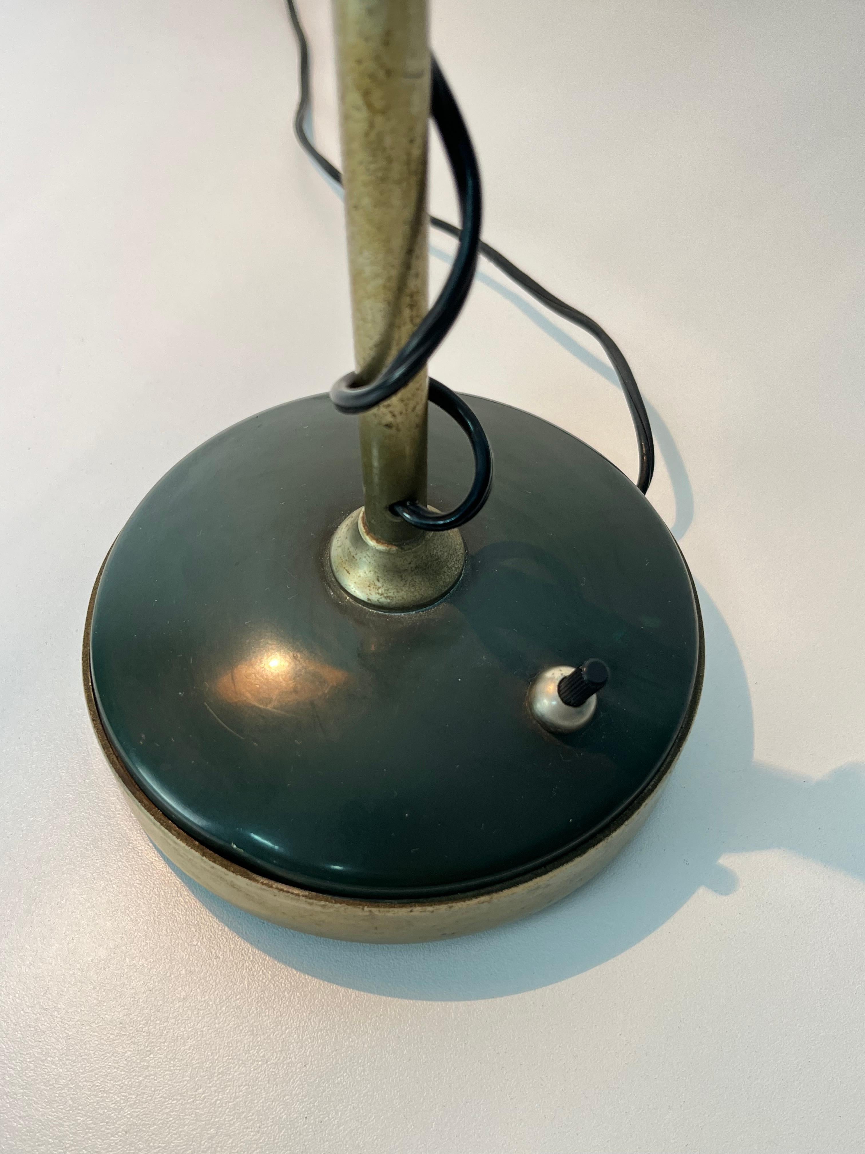 Lámpara de mesa regulable de mediados de siglo de Oscar Torlasco para Lumi Milano, años 50 en venta 1
