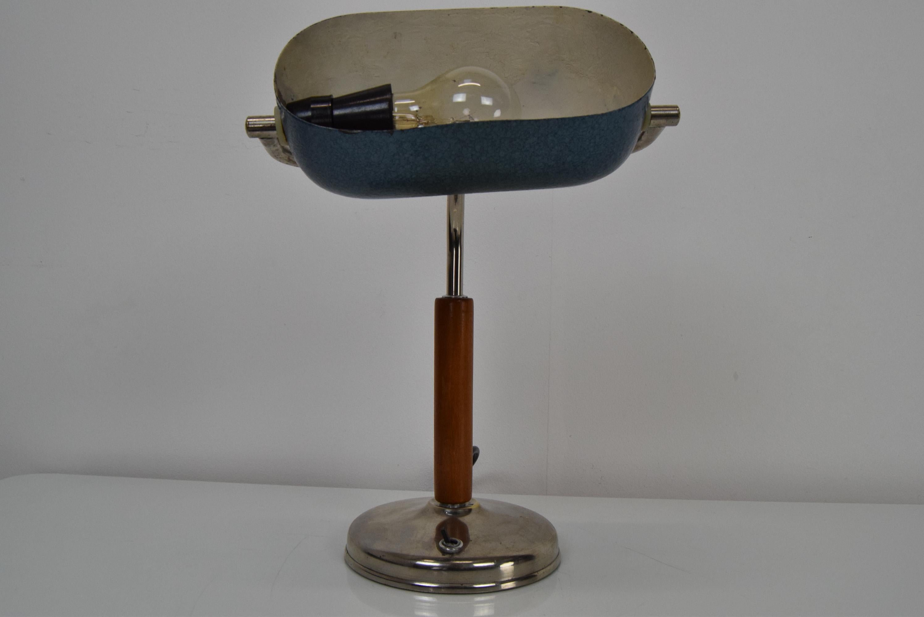 Mid-Century Adjustable Table Lamp, 1950's For Sale 4