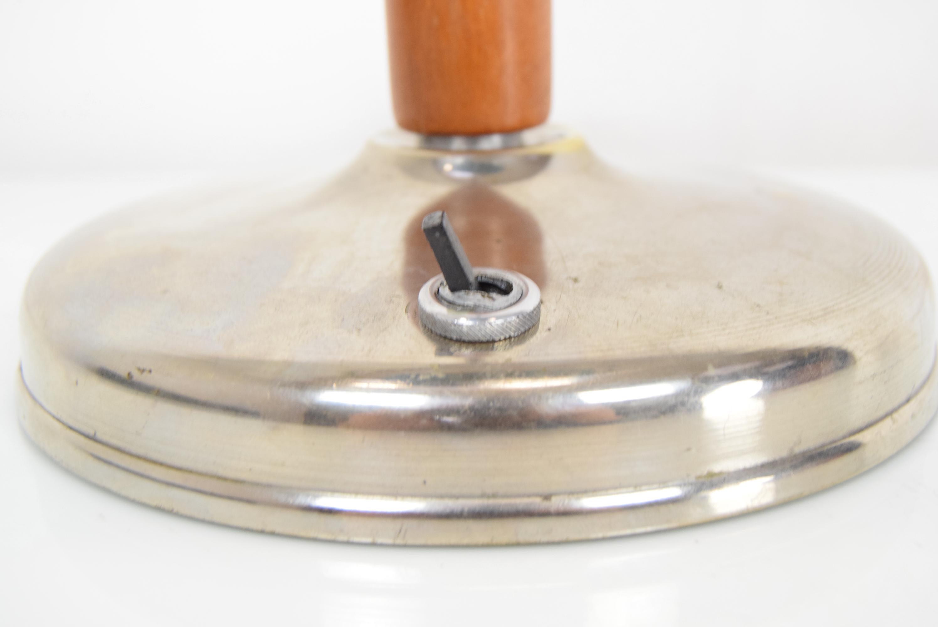 Mid-Century Adjustable Table Lamp, 1950's For Sale 5