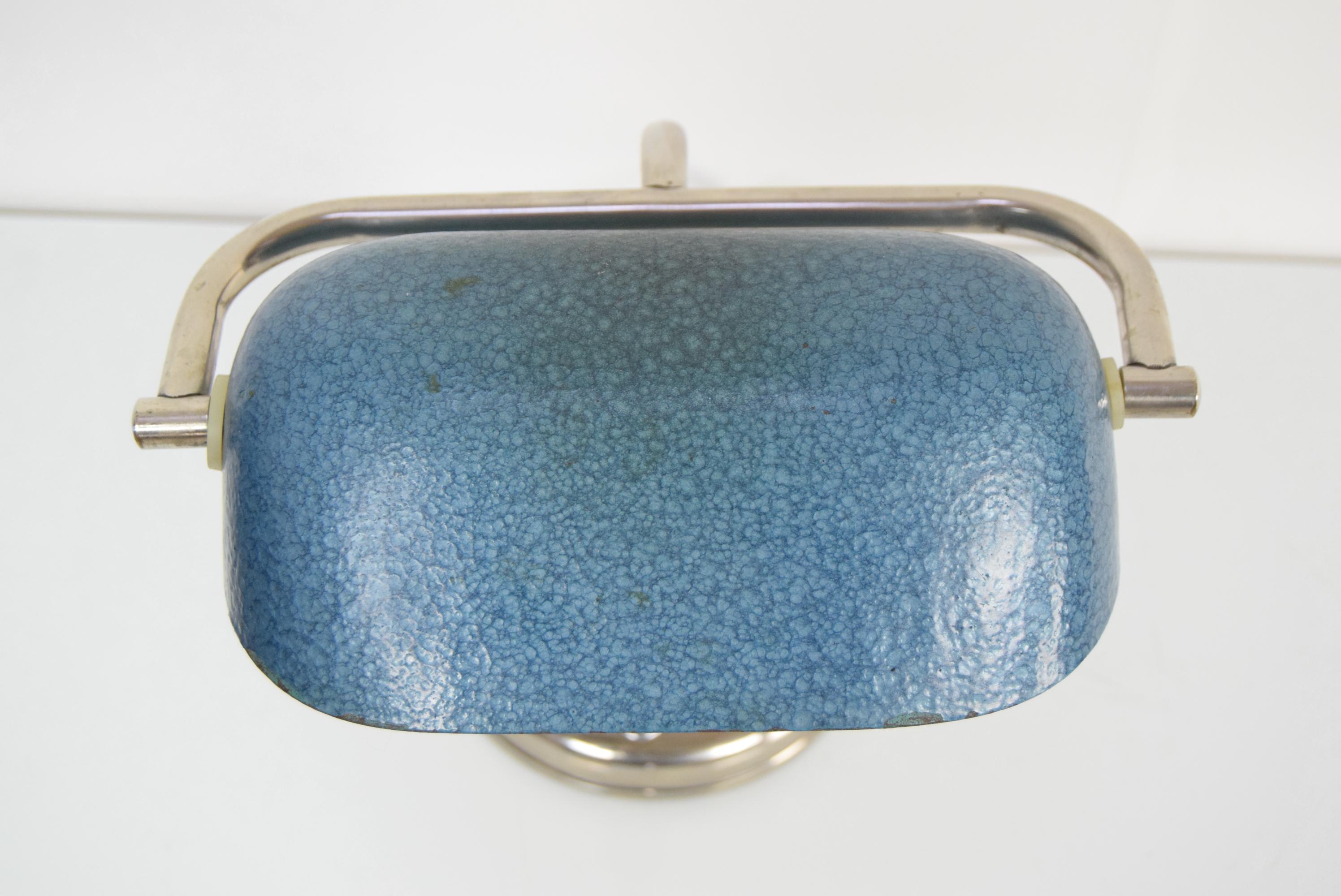 Mid-Century Adjustable Table Lamp, 1950's For Sale 9