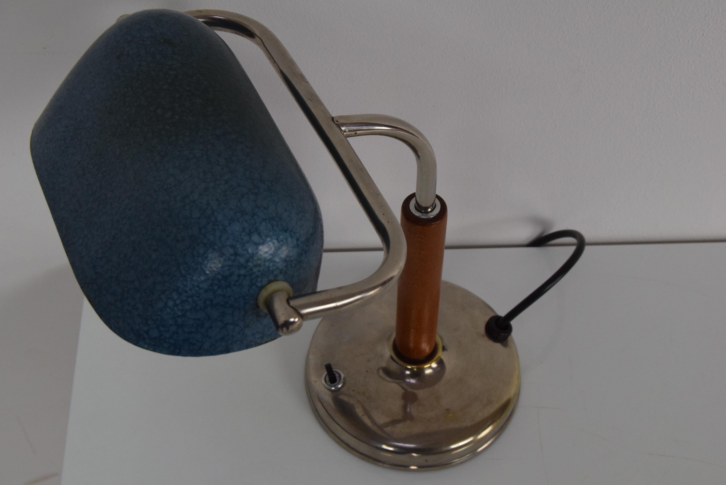 Mid-Century Adjustable Table Lamp, 1950's For Sale 10