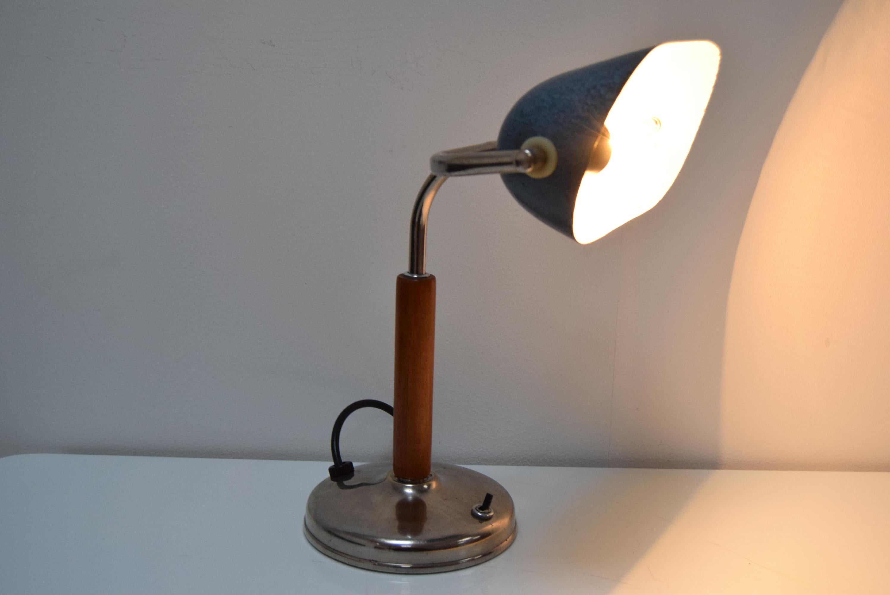 Mid-Century Adjustable Table Lamp, 1950's For Sale 13