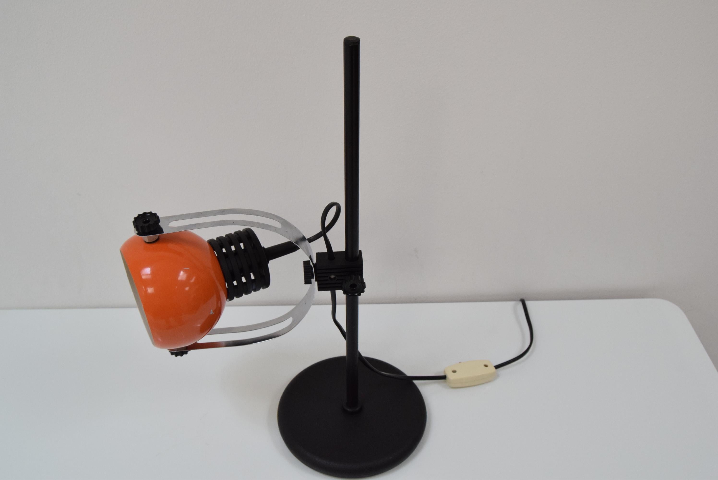 Mid-Century Adjustable Table Lamp, 1970's For Sale 7