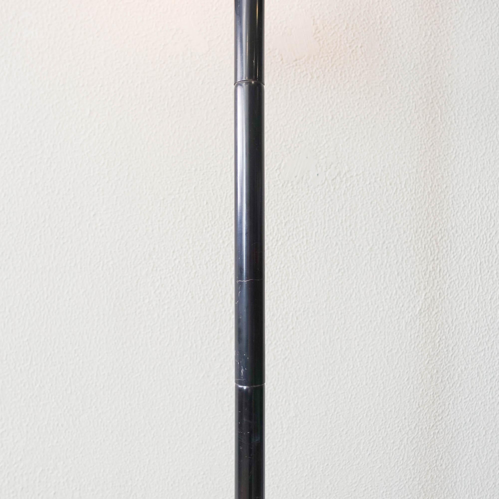Midcentury Adjustable Tension Floor Pole Lamp by Gerald Thurston for Lightolier 9