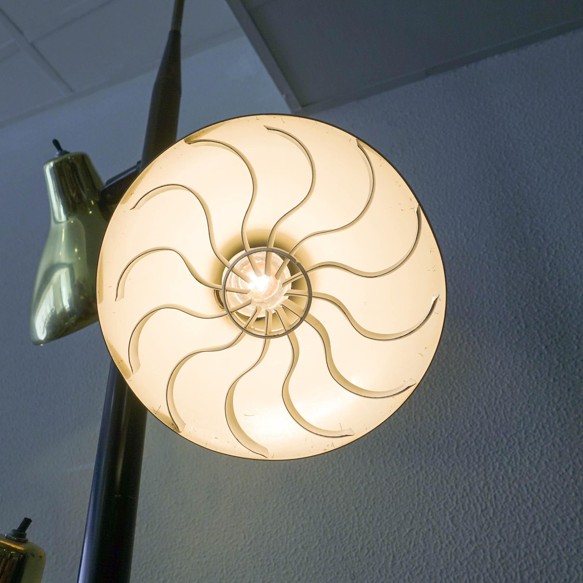 Midcentury Adjustable Tension Floor Pole Lamp by Gerald Thurston for Lightolier 2