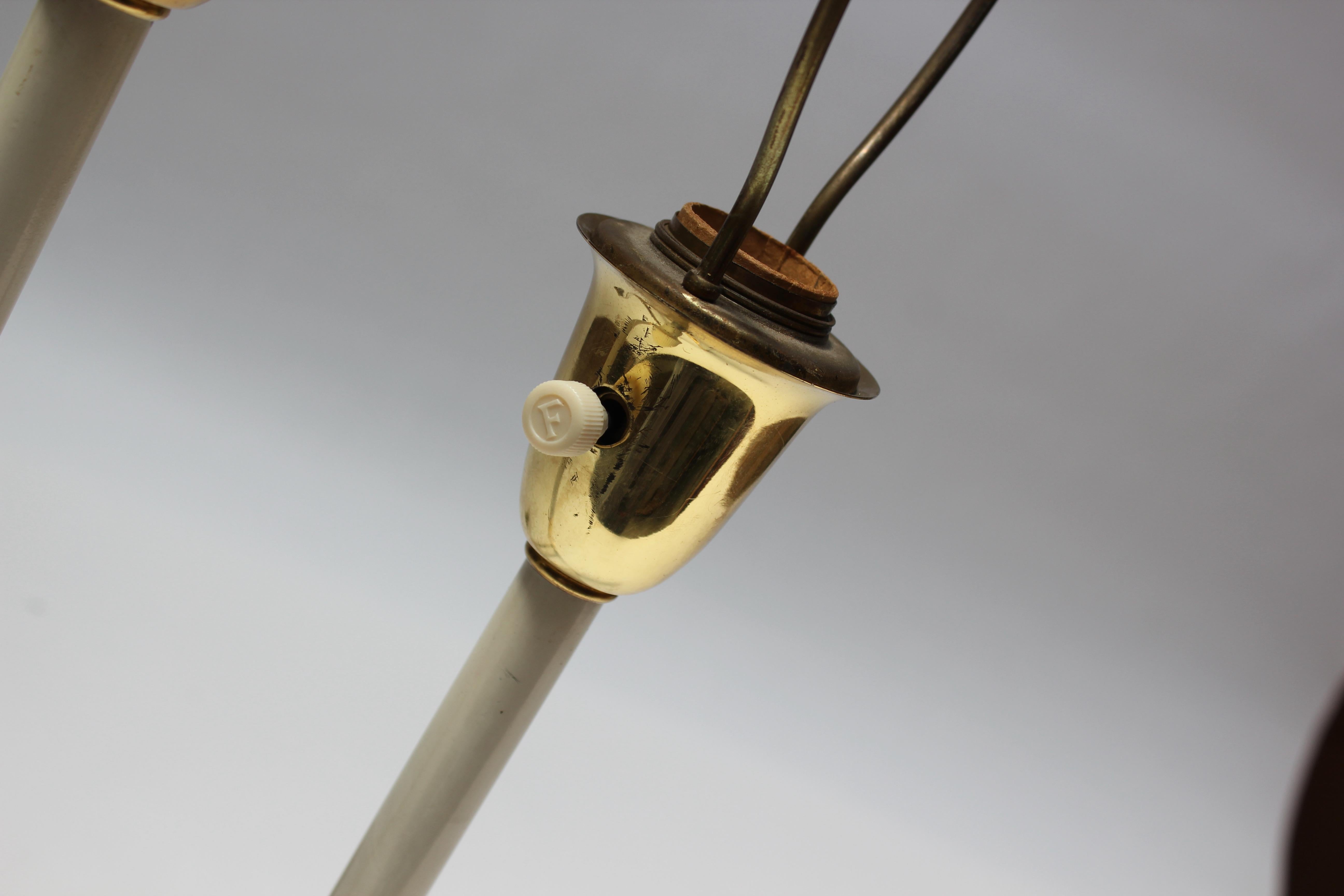 Mid-20th Century Mid-Century Adjustable Two-Fixture Brass Table Lamp by Laurel For Sale