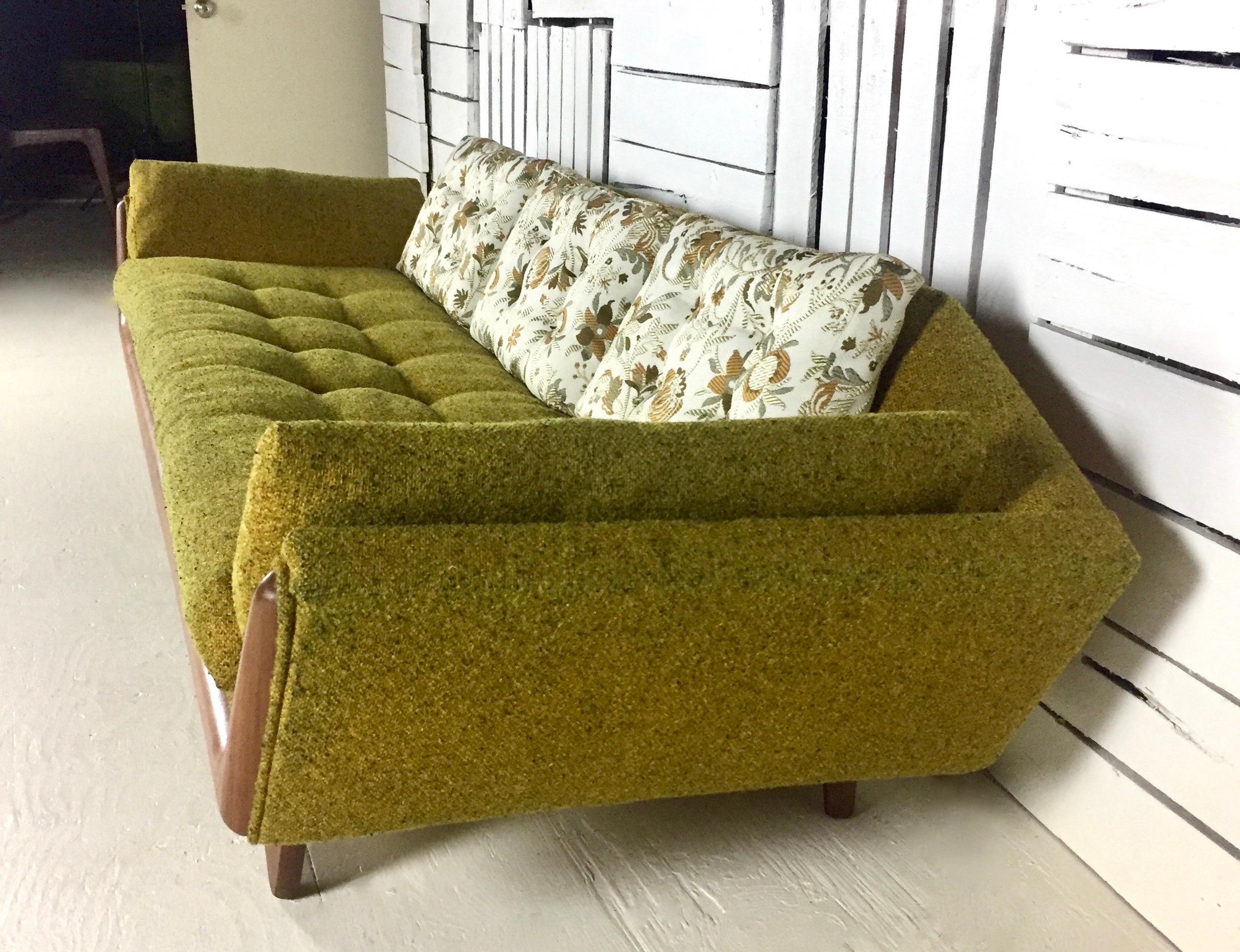 triangular sofa